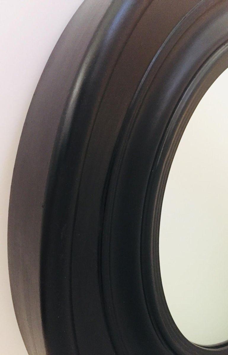Espejo redondo grande pintado de negro Hecho a mano en venta