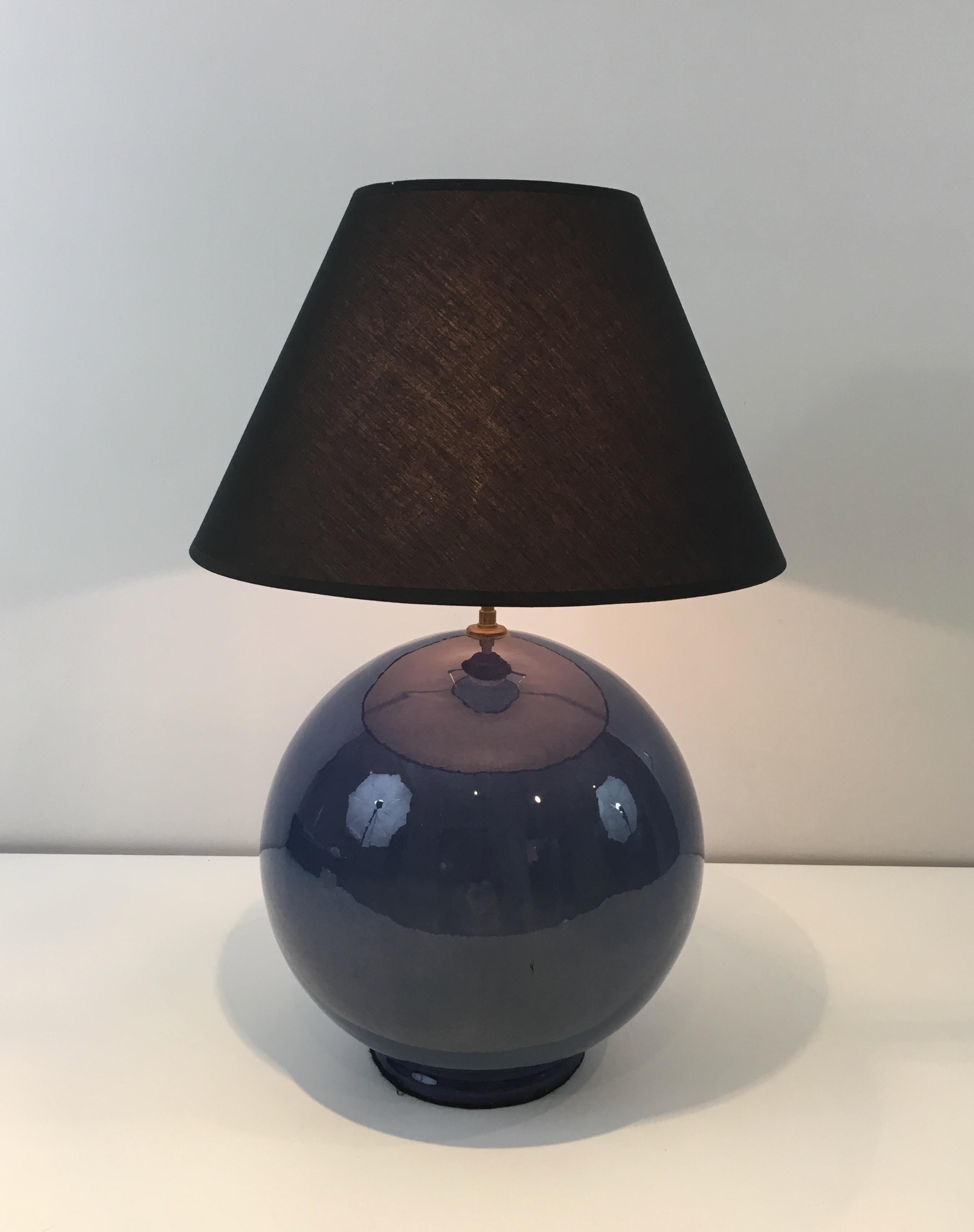 round black table lamp