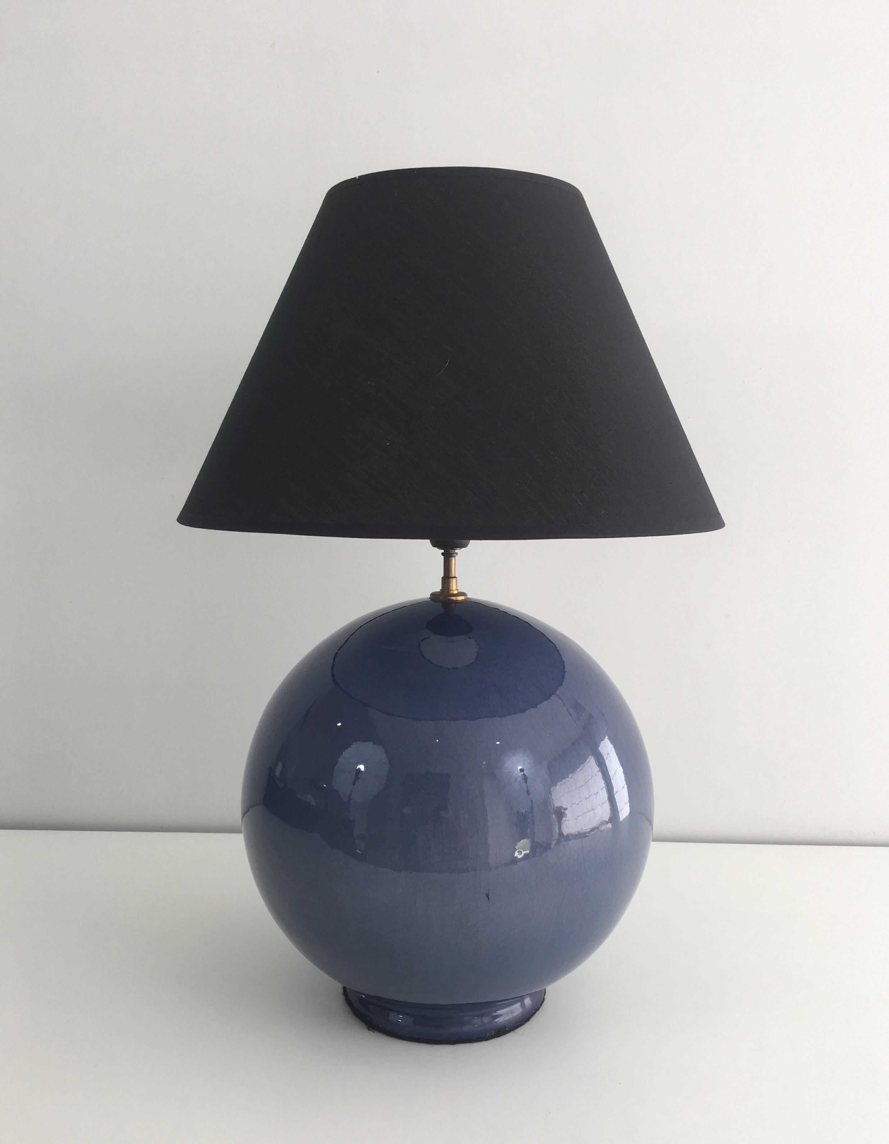 large round base table lamps