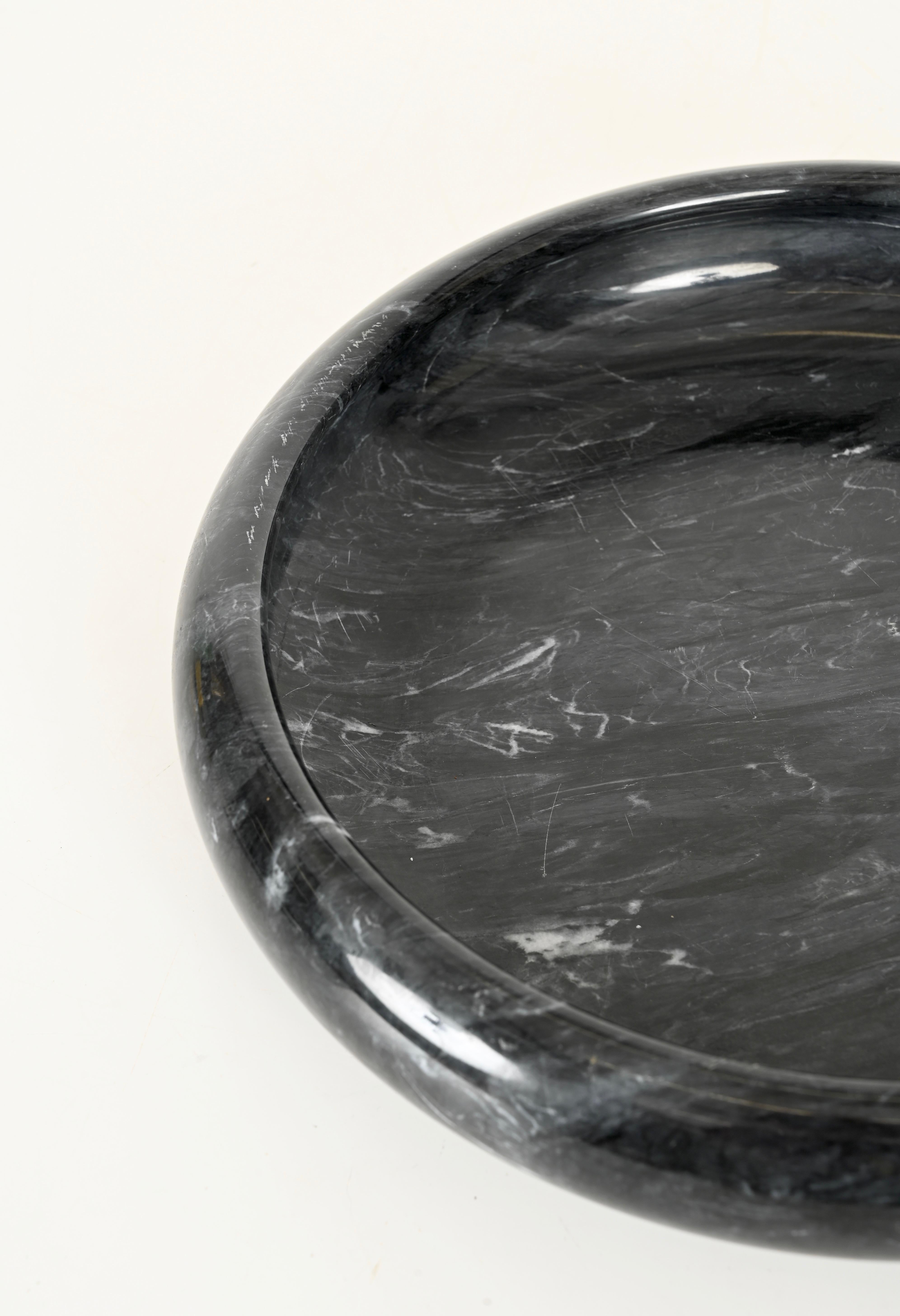 Hand-Crafted Large Round Bowl in Black Carnico Marble by Angelo Mangiarotti, Italy, 1970s For Sale
