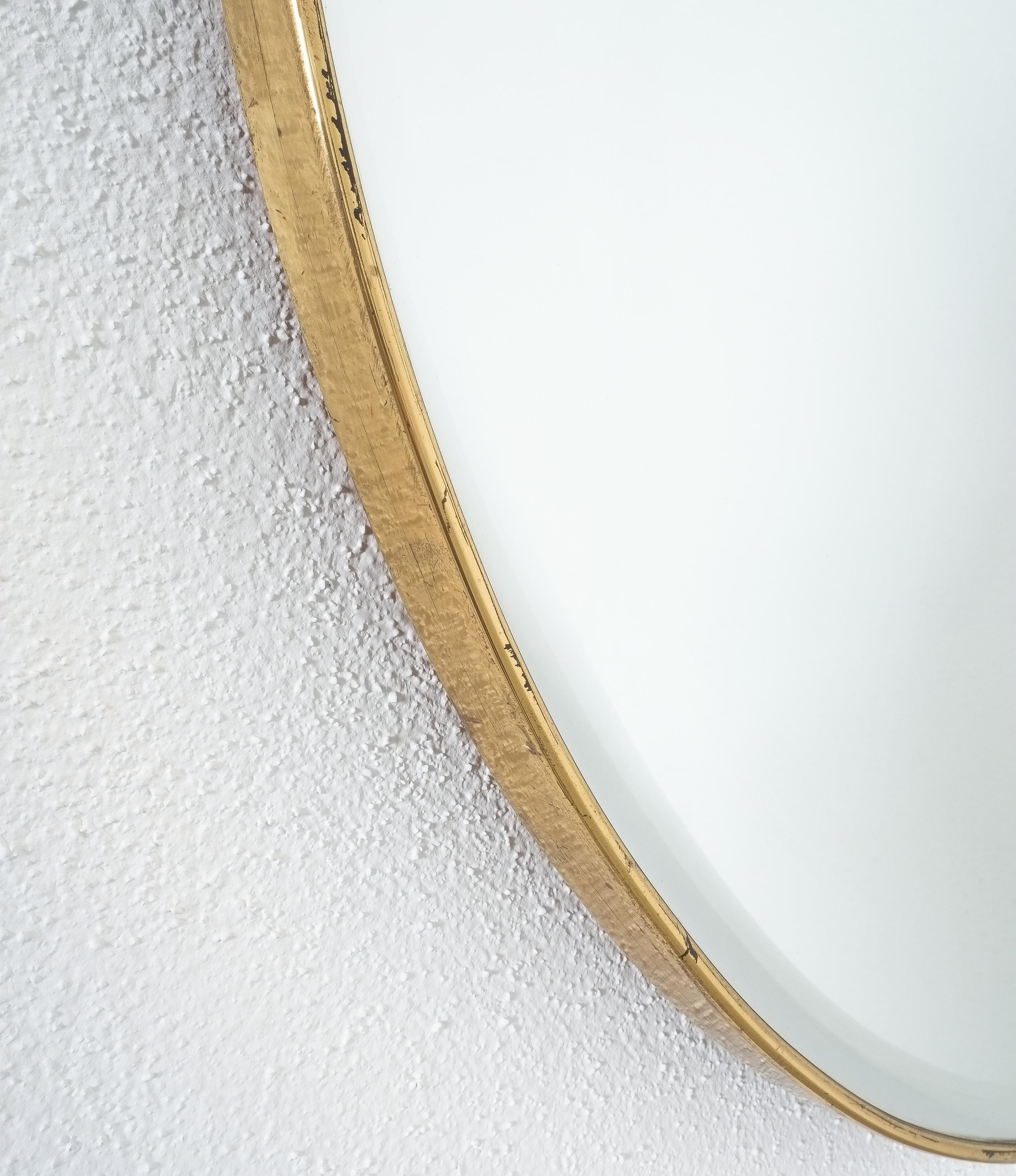 Large Round Brass Wall Mirror Beveled Edges, Italy, circa 1955 In Good Condition In Vienna, AT