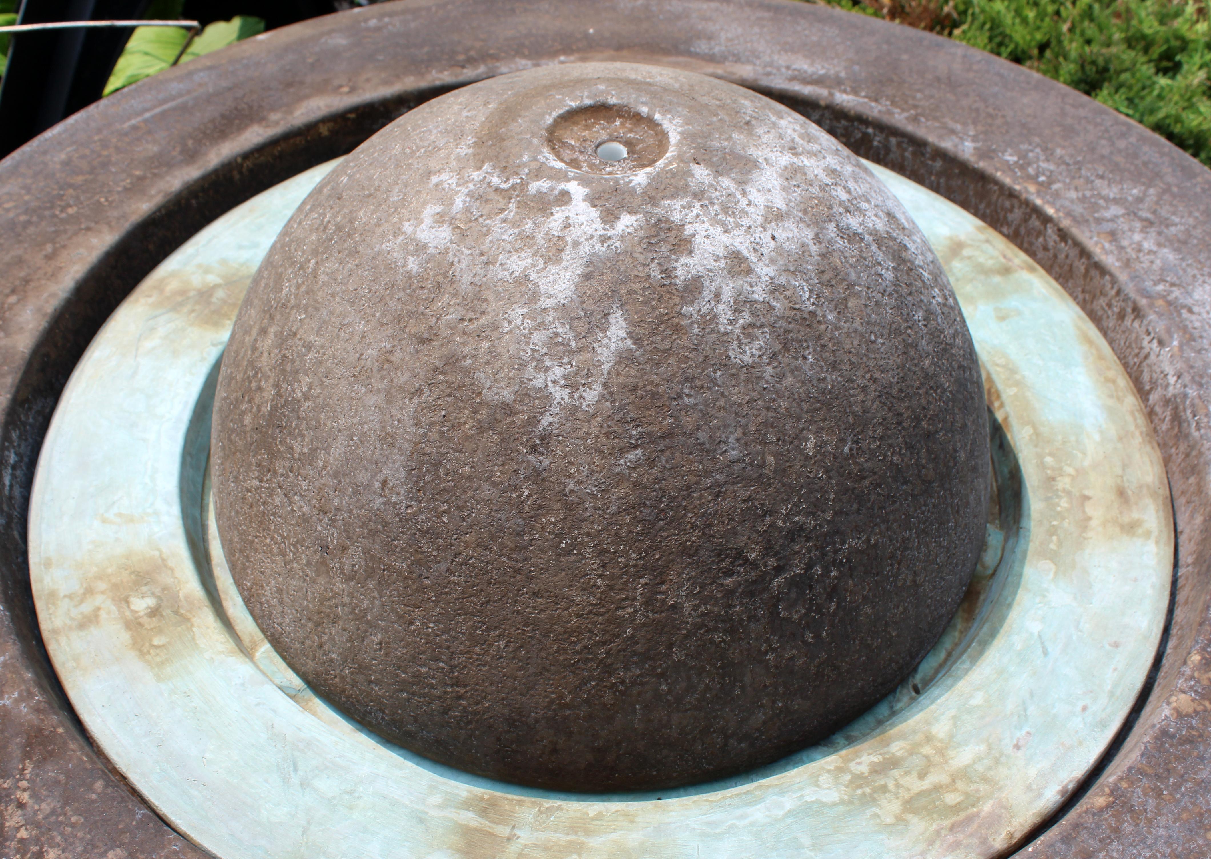 Large Round Bronze Outdoor Electric Reservoir Water Fountain In Good Condition In Keego Harbor, MI