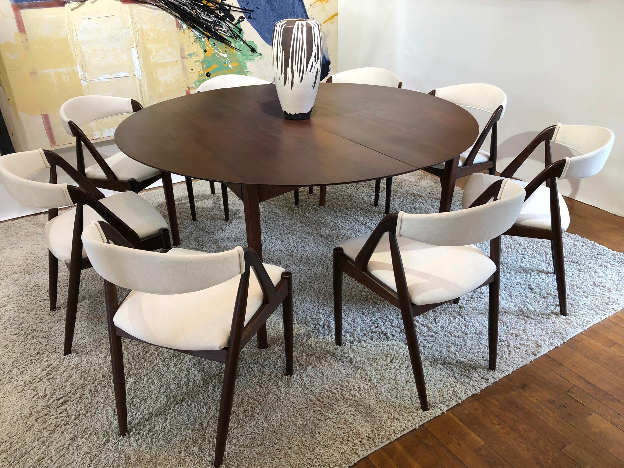 Large Round Charles Webb Midcentury Extension Dining Table 9