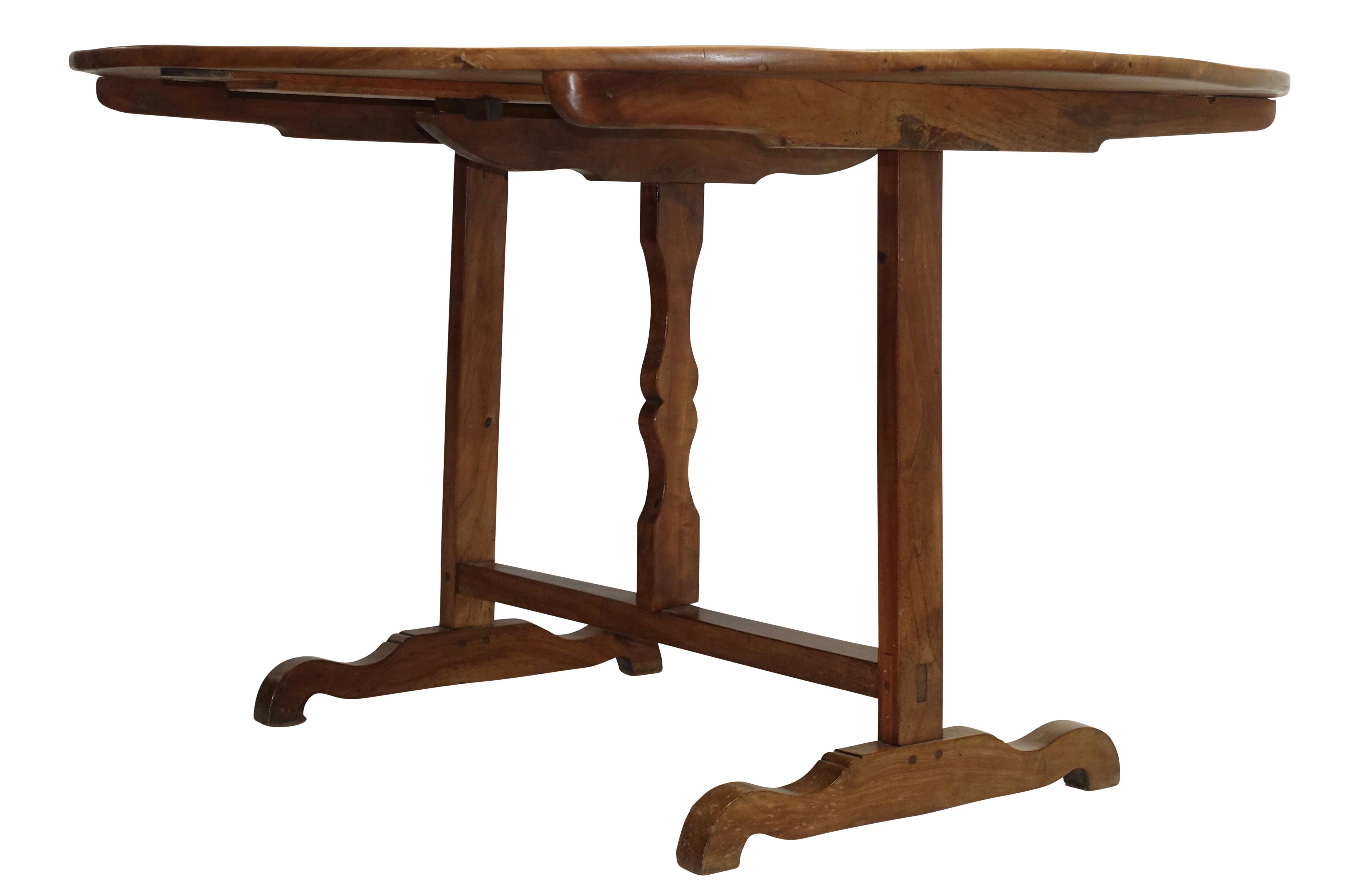 Large Round Cherrywood Wine Tasting Table, French, 19th Century 7