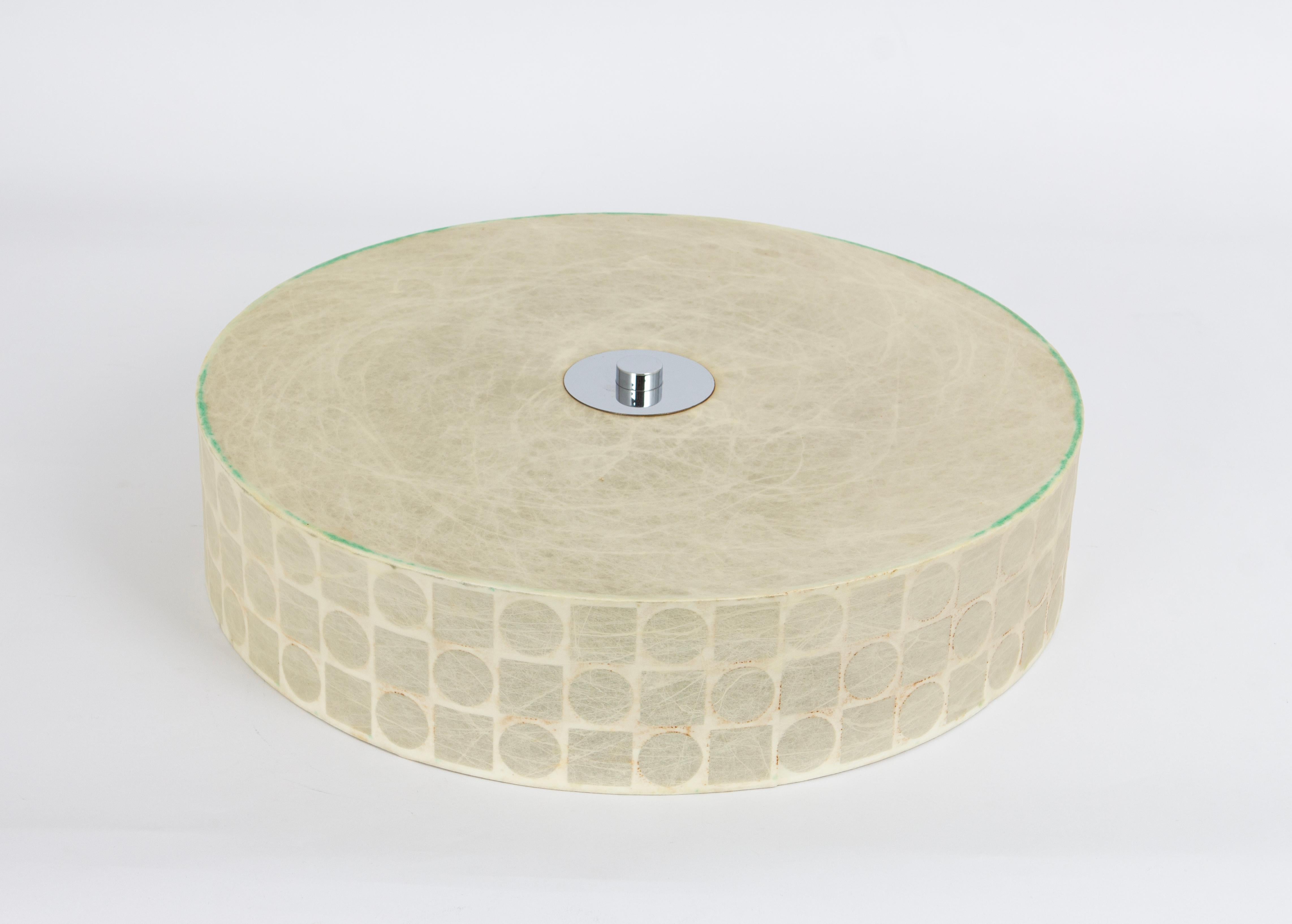 Mid-Century Modern Grand lampadaire rond en forme de cocon, Goldkant, Allemagne, années 1970 en vente