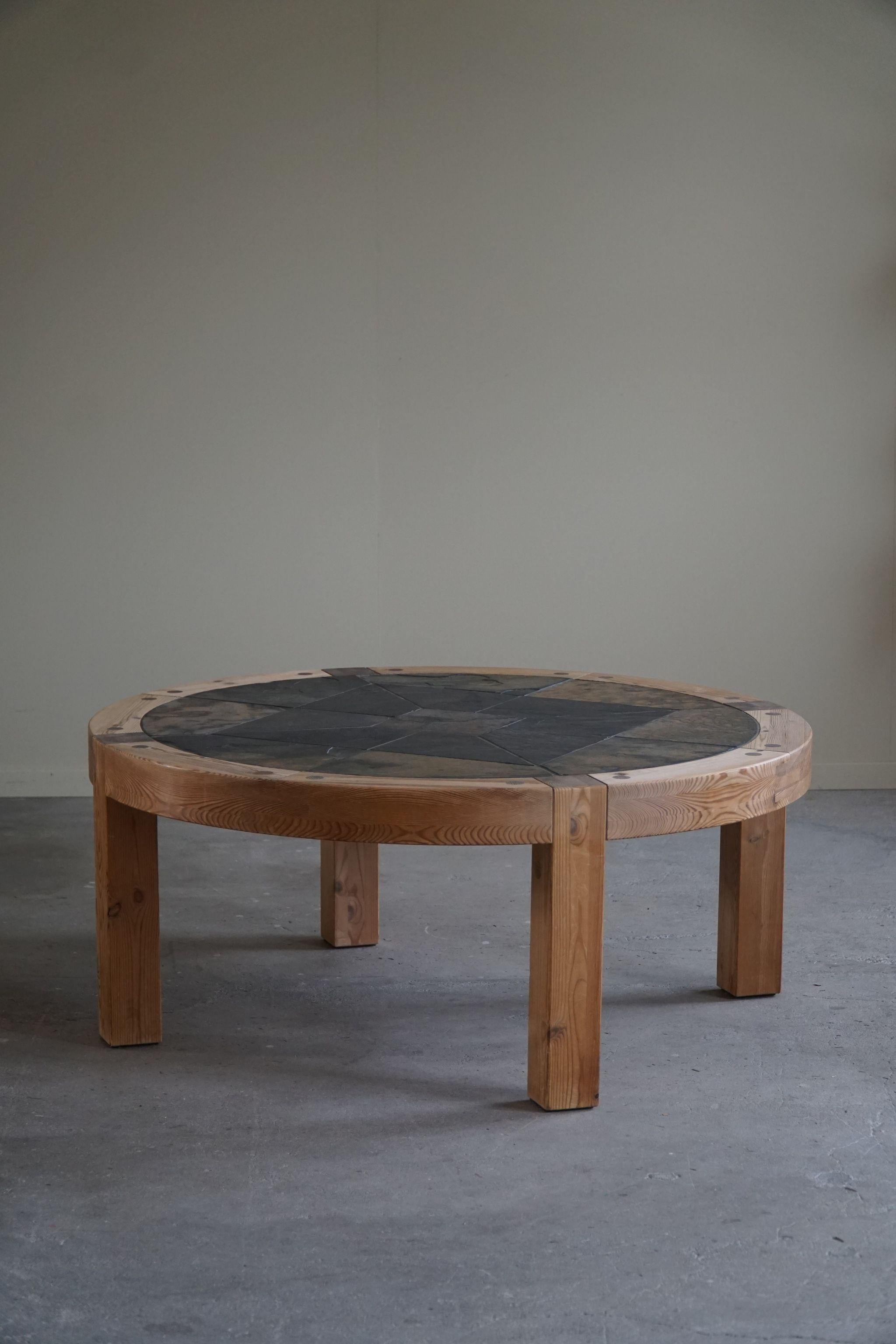 Large Round Coffee Table in Pine & Ceramic by Sallingboe, Danish Design, 1970s For Sale 6