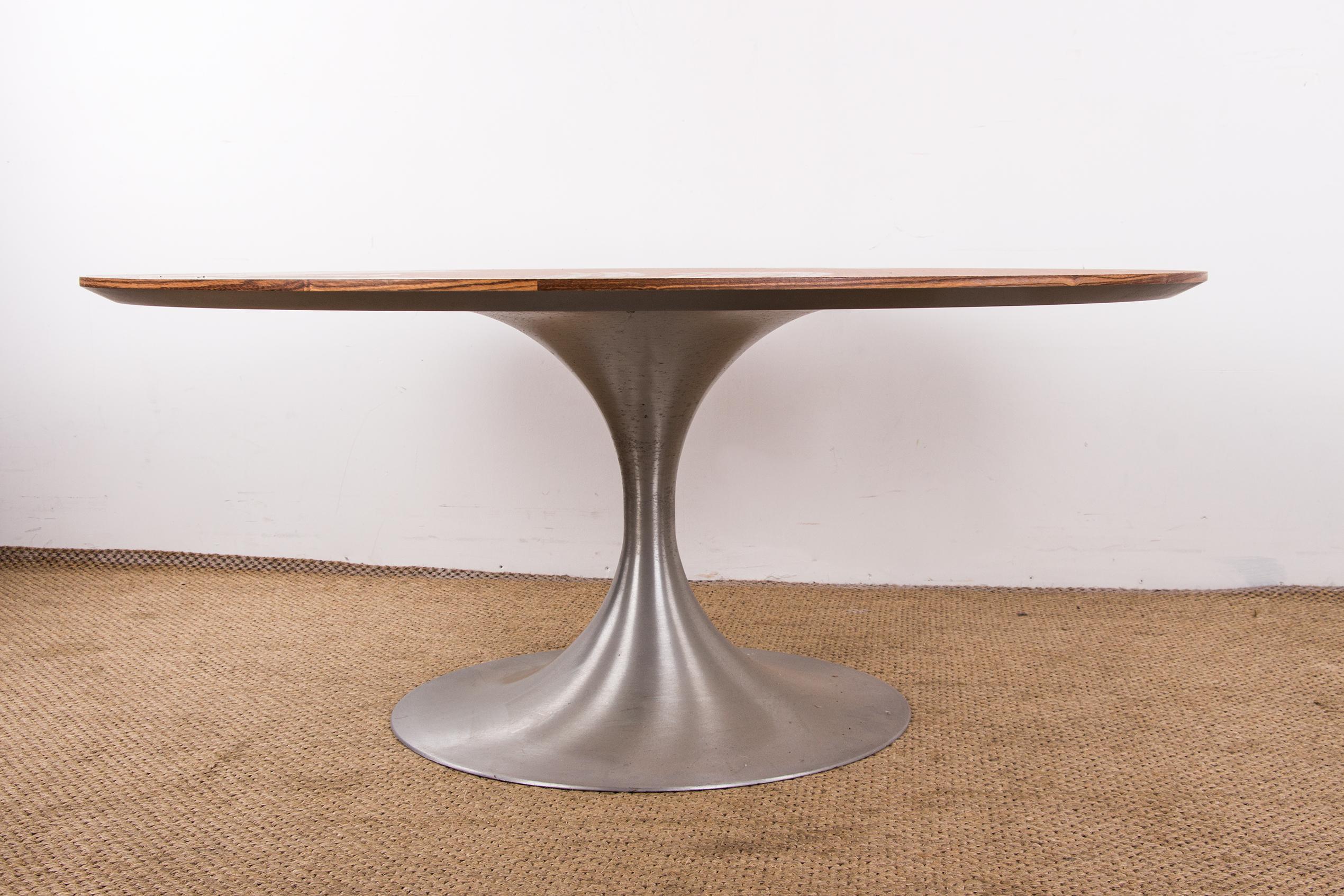 Large round coffee table with Tulip leg in brushed aluminum and Zebrano 1960. For Sale 4