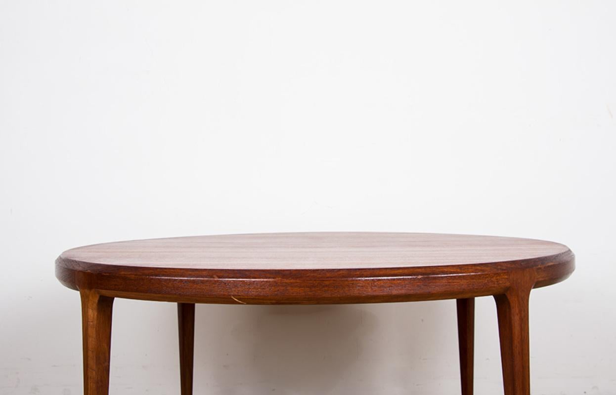 Großer runder dänischer Teakholz-Couchtisch Modell 283, Johannes Andersen/CFC Silkeborg. (Dänisch) im Angebot