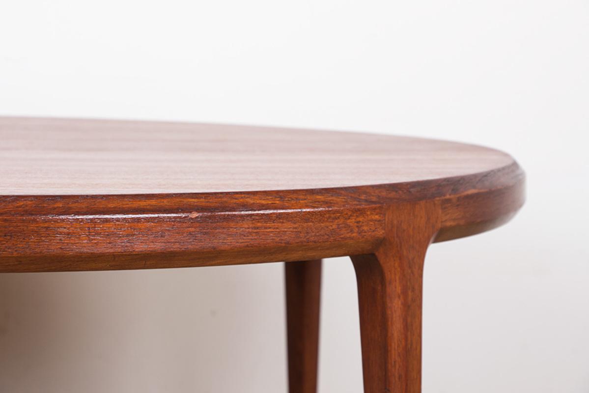 Großer runder dänischer Teakholz-Couchtisch Modell 283, Johannes Andersen/CFC Silkeborg. (Mitte des 20. Jahrhunderts) im Angebot