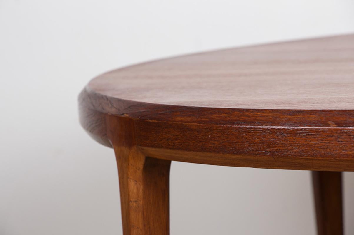 Großer runder dänischer Teakholz-Couchtisch Modell 283, Johannes Andersen/CFC Silkeborg. im Angebot 1