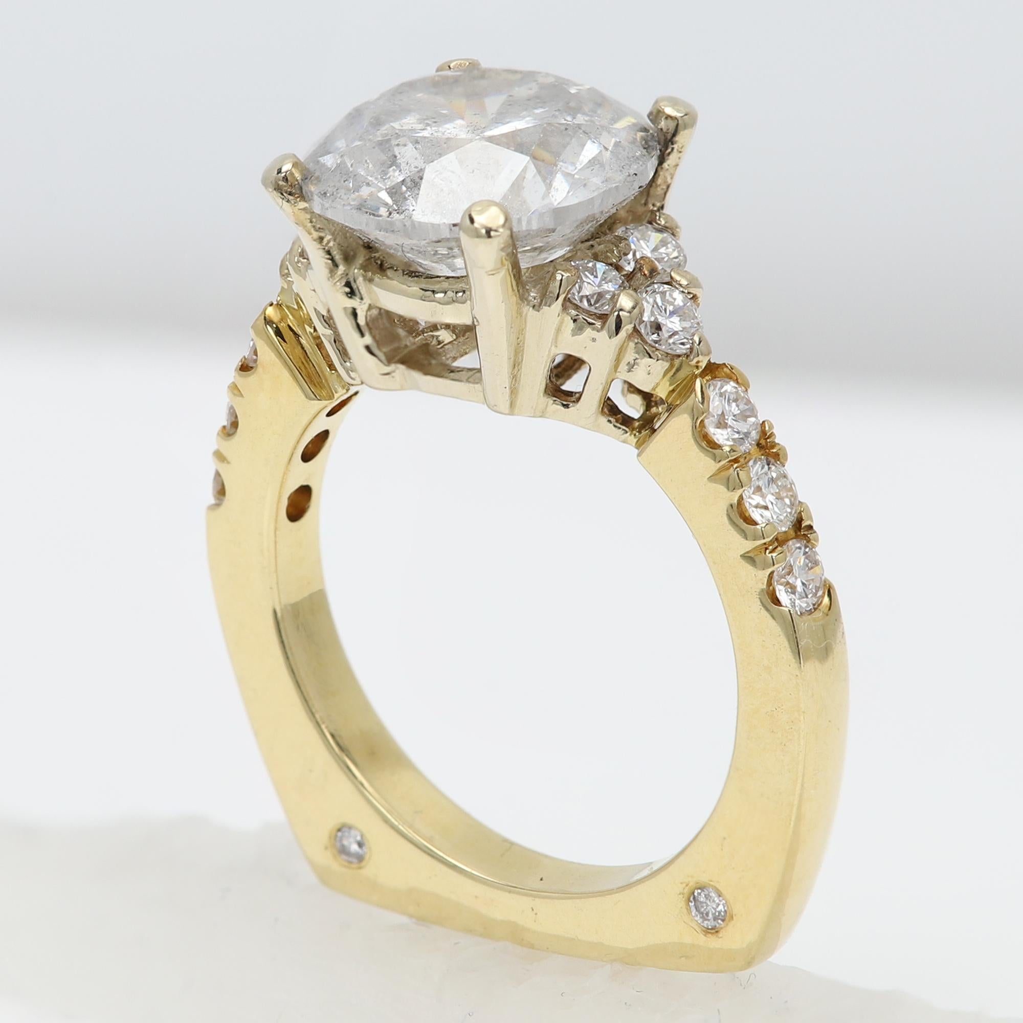 Large Round Diamond Ring 4.07 Carat Natural Stones 18 Karat Engagement Ring In New Condition For Sale In Brooklyn, NY
