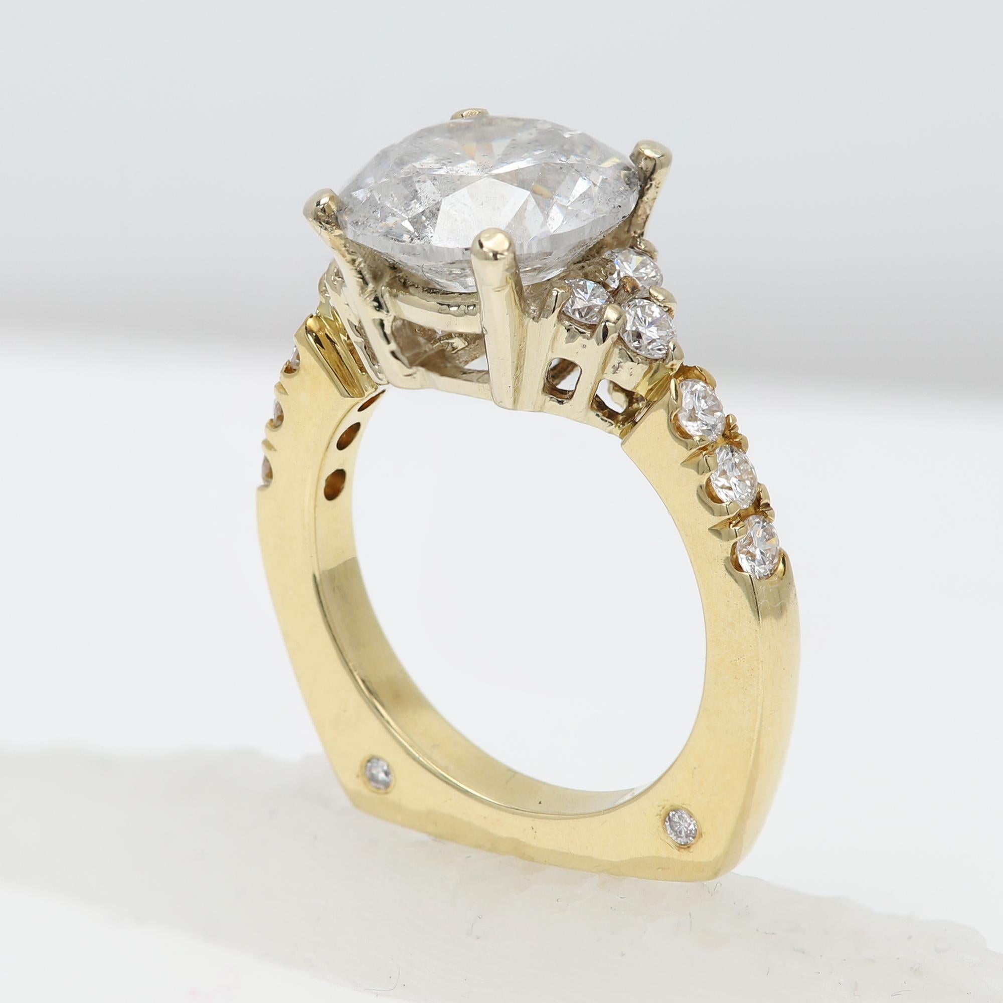 Large Round Diamond Ring 4.07 Carat Natural Stones 18 Karat Engagement Ring For Sale 3