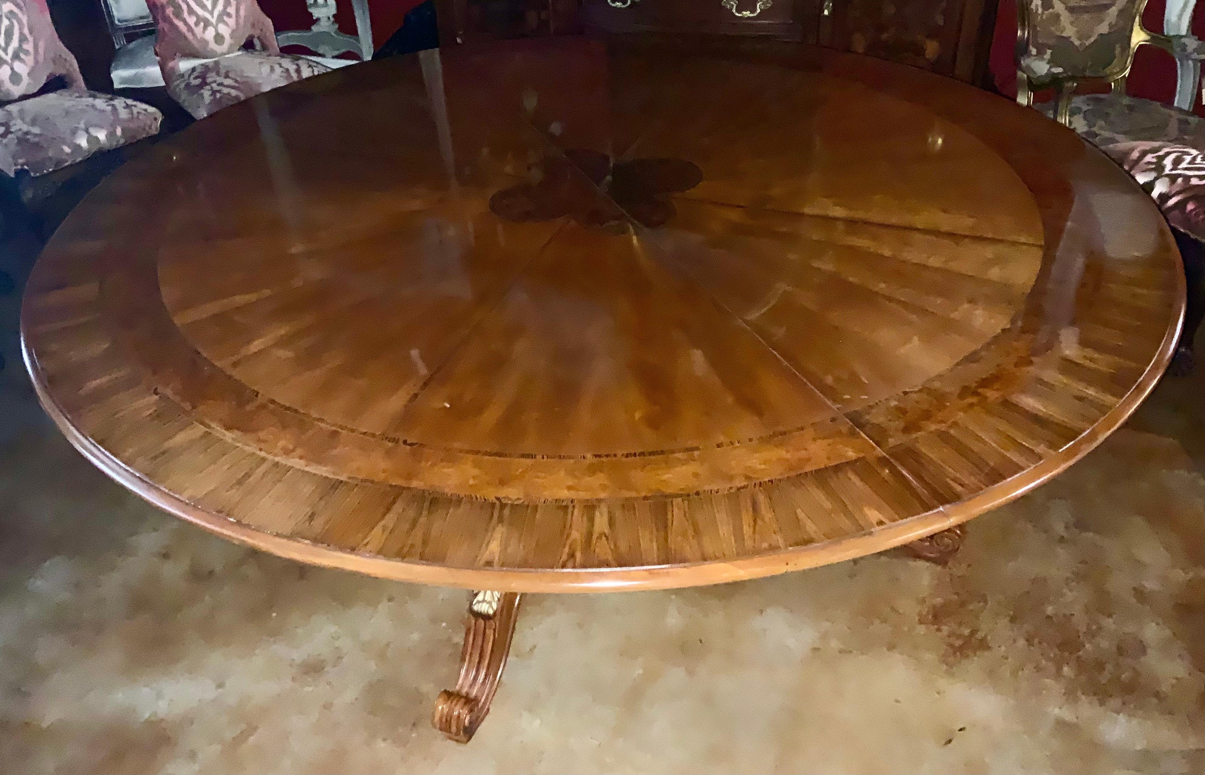 American Large Round Dining Table in Neoclassical Style with Inlay, Walnut