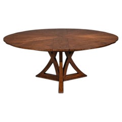 Grande table de salle à manger ronde en chêne brun chaud