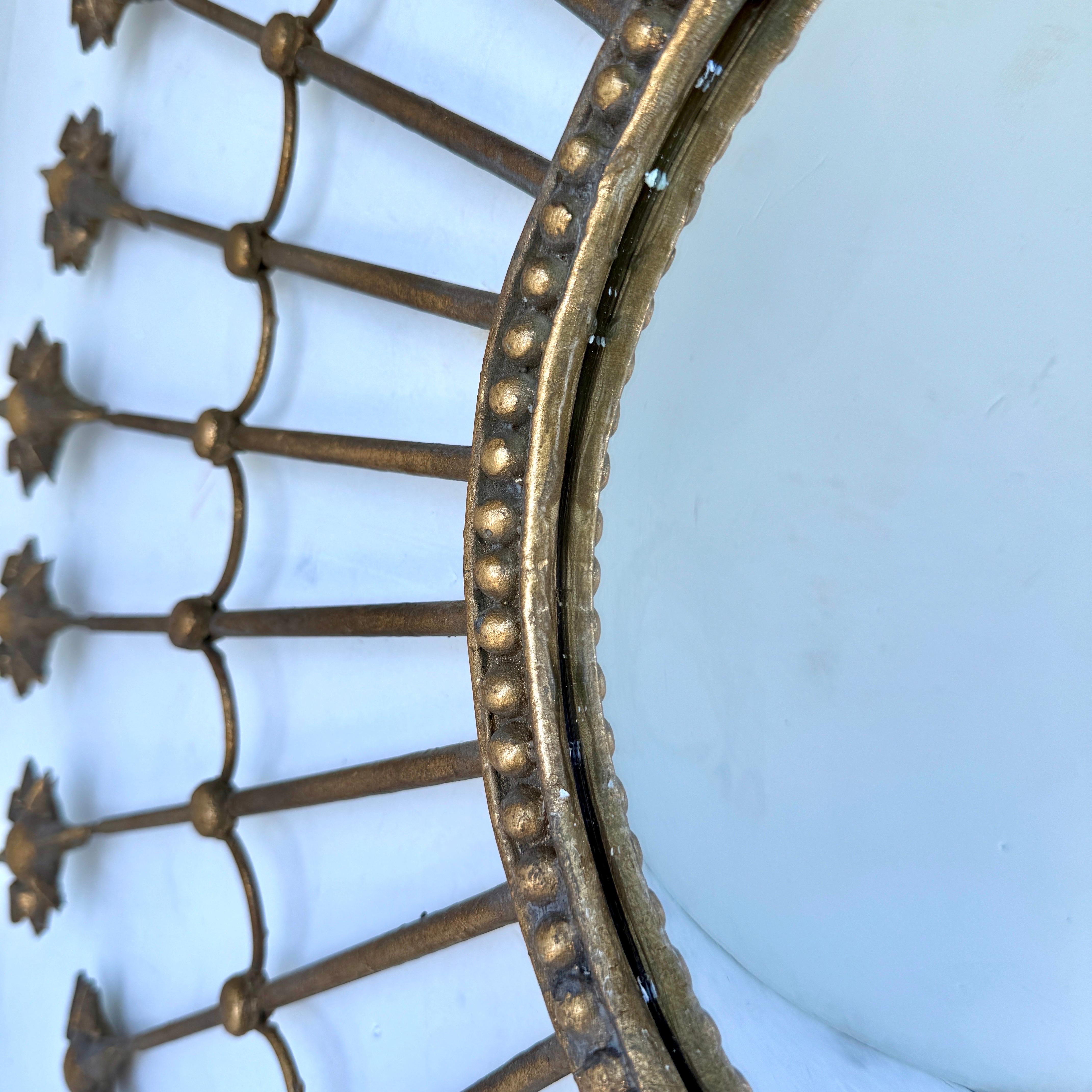 20th Century Large Round Gold Leaf Sunburst Starburst Mirror Hollywood Regency For Sale