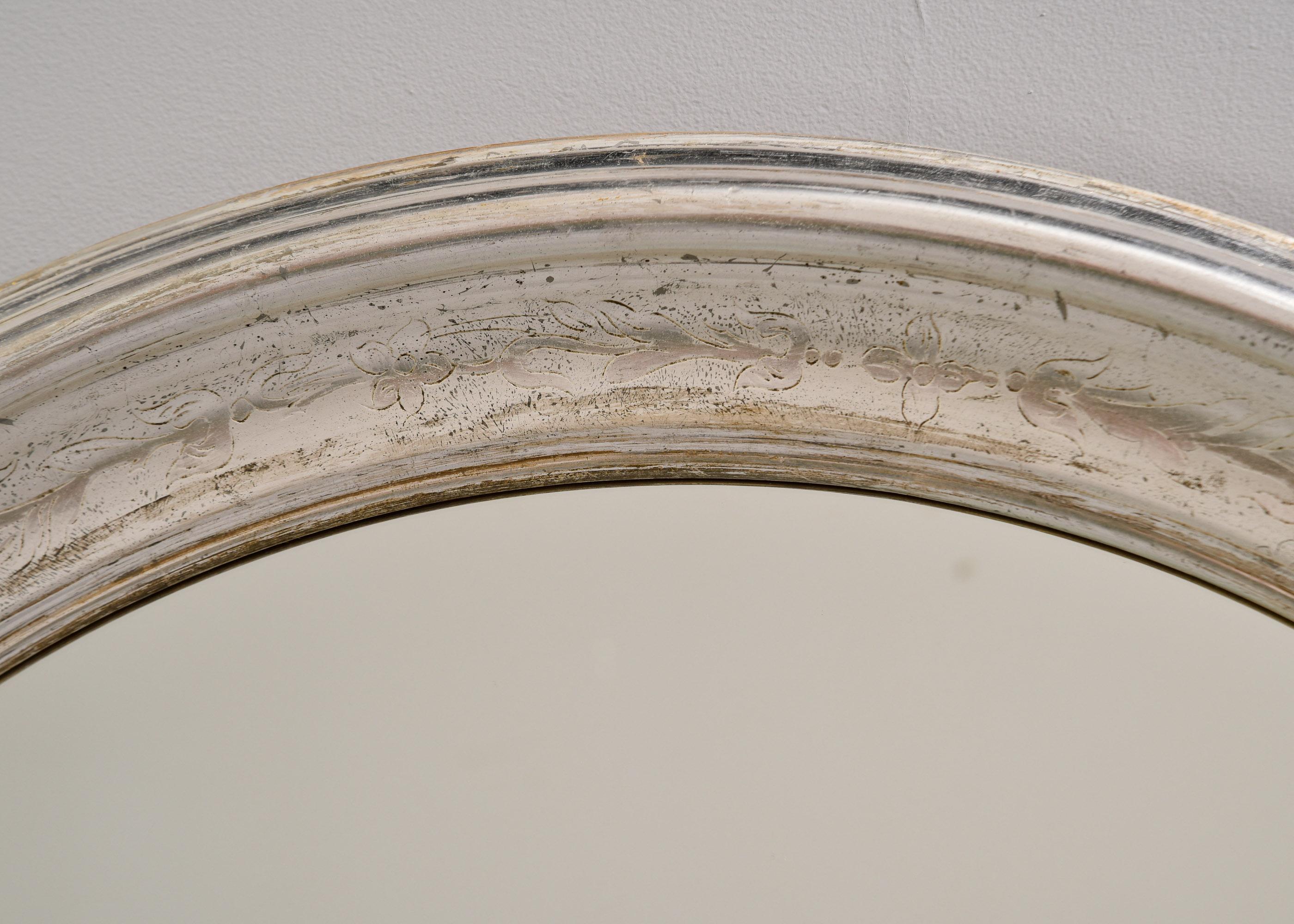 20th Century Large Round Louis Philippe Silverleaf Mirror For Sale