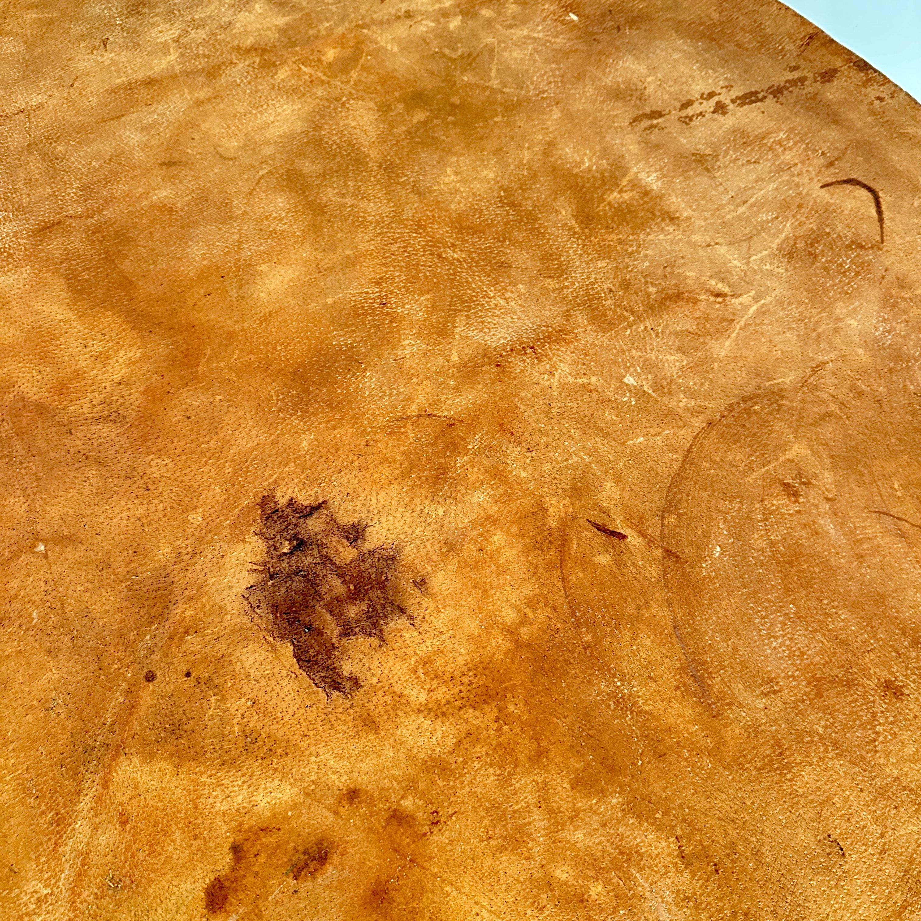 Grande table de salle à manger mexicaine ronde en cuir Equipales, vers 1970 en vente 3