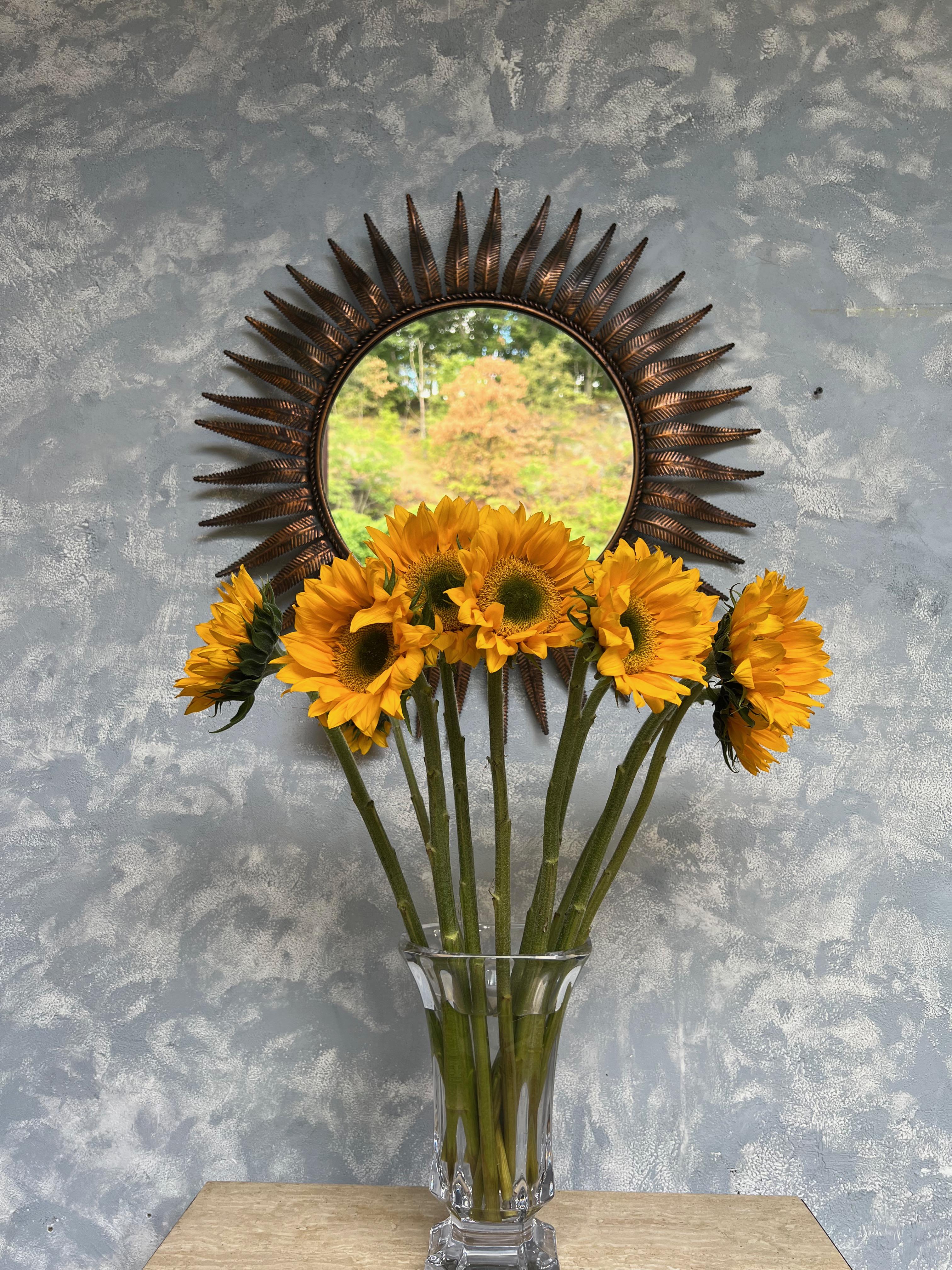 Large Spanish Round Mid Century Modern Copper Plated Sunburst Mirror  In Good Condition For Sale In Buchanan, NY
