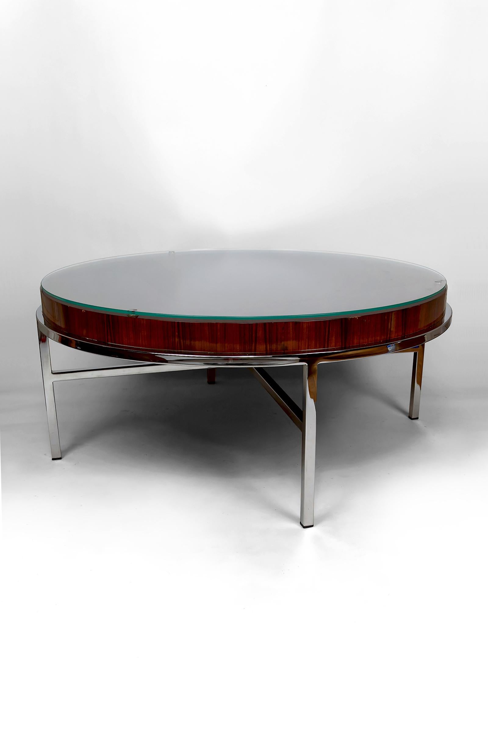 Mid-Century Modern Large Round Modernist Coffee Table, Chrome & Exotic Wood, Italy, Circa 1960–1970 For Sale