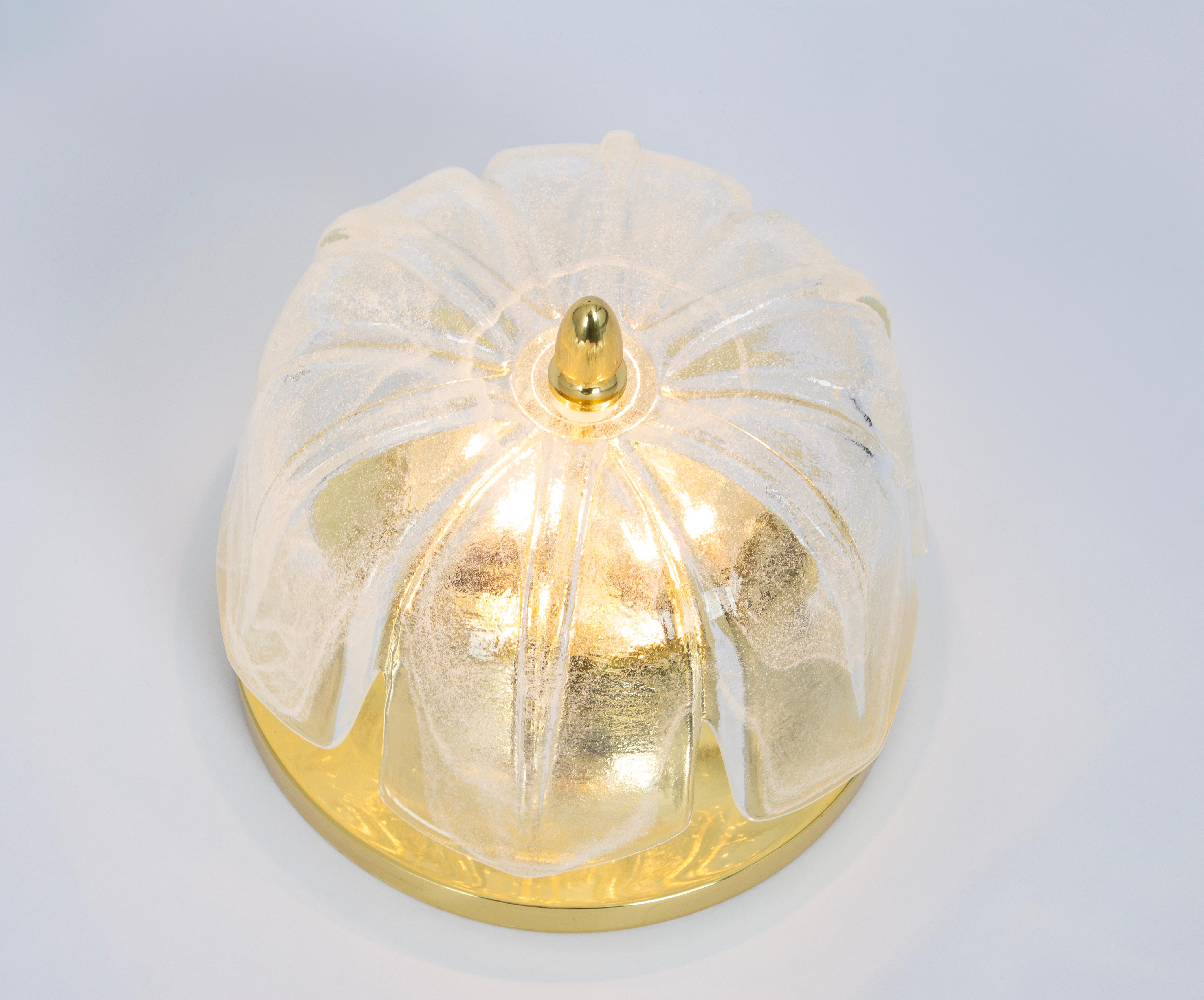 Allemand Grande applique ronde en verre de Murano par Limburg, Allemagne, années 1970 en vente