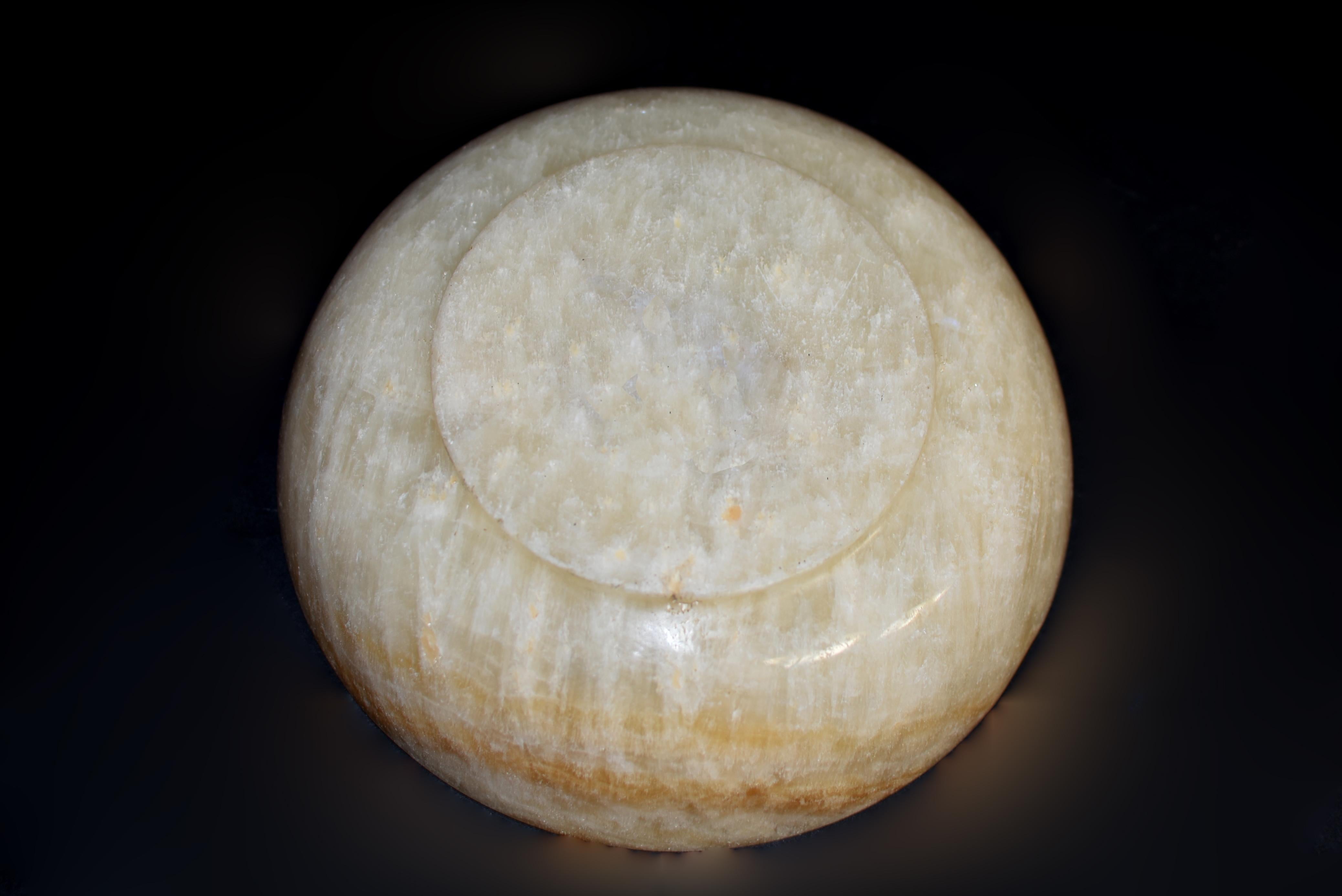 Large Natural Onyx Bowl 9.45