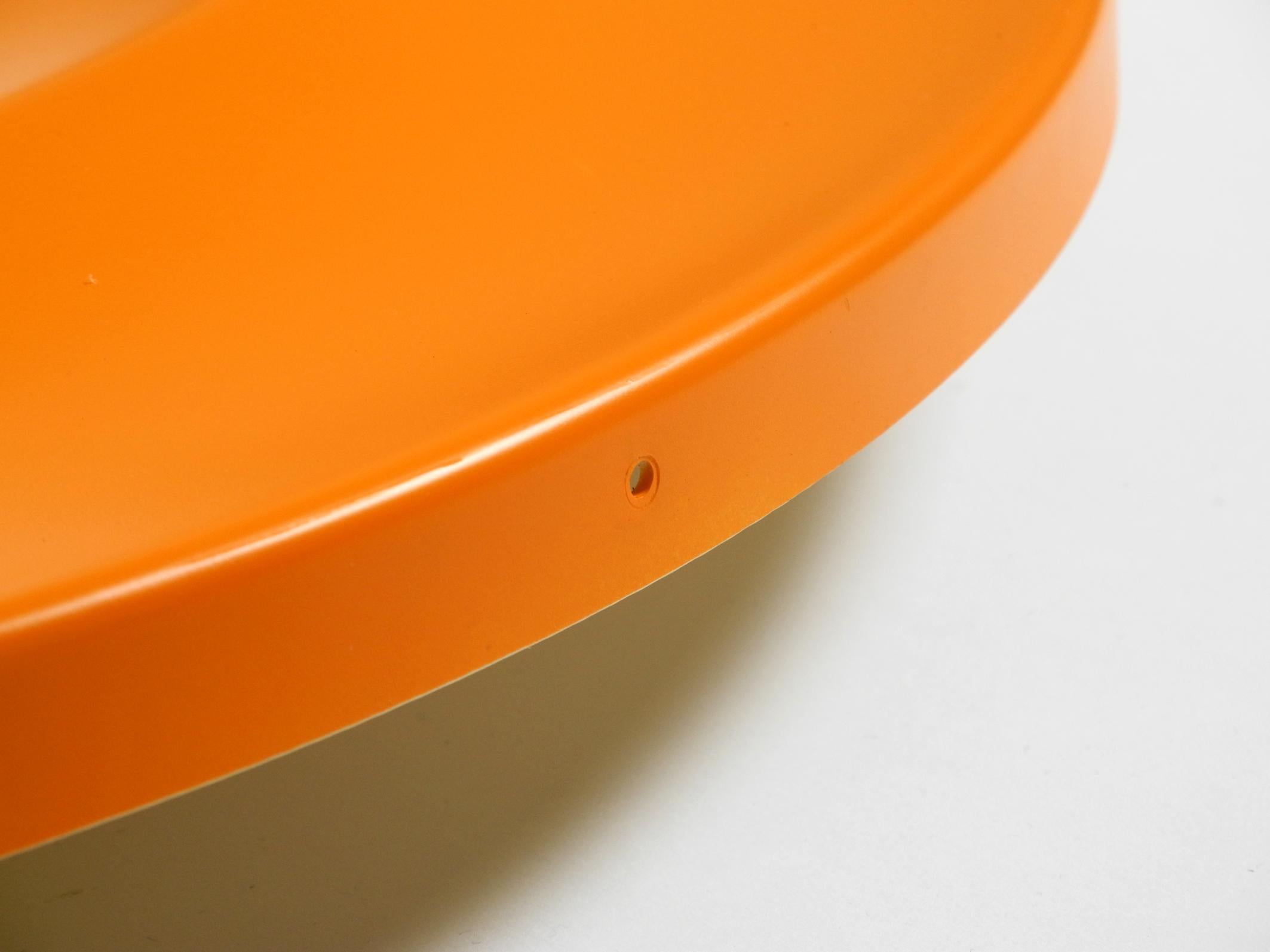 Plastica Lampada da soffitto o da parete originale e rotonda di grandi dimensioni  Ø 60 cm  Mid Century Space AGE in vendita