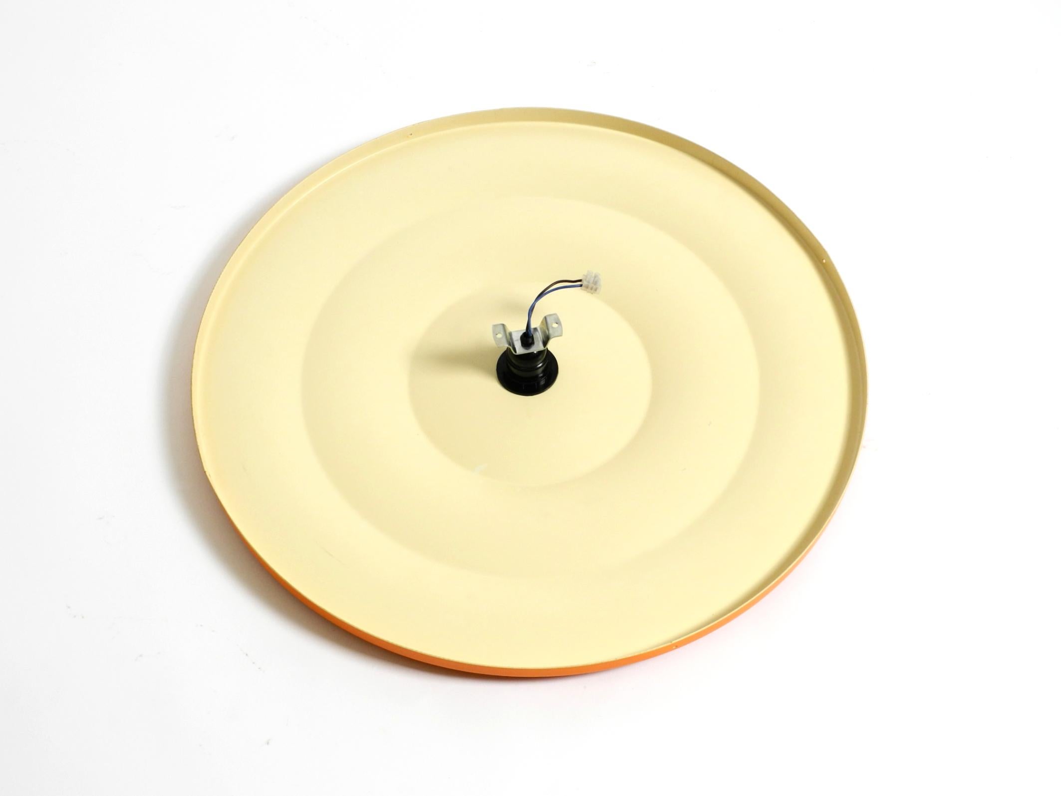 Lampada da soffitto o da parete originale e rotonda di grandi dimensioni  Ø 60 cm  Mid Century Space AGE in vendita 2