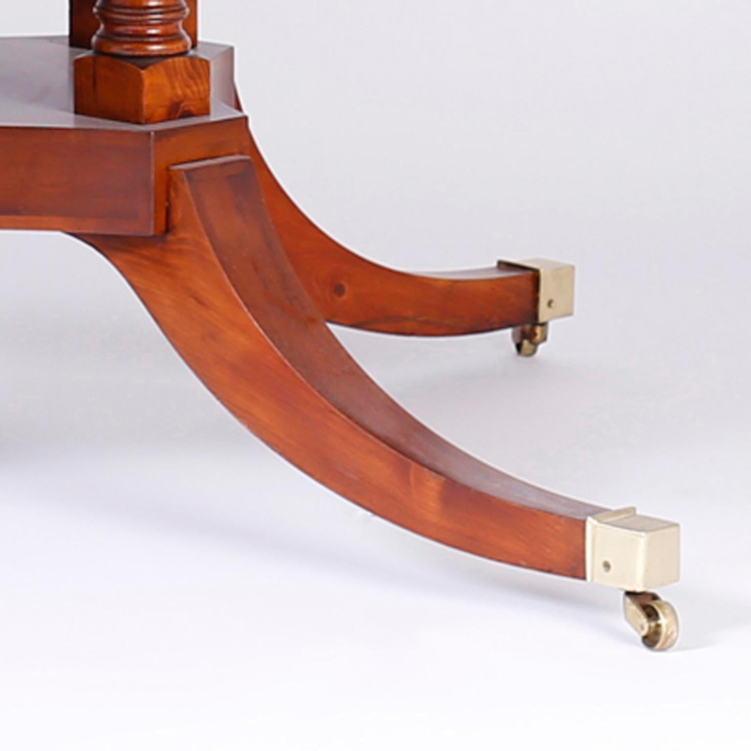 Maple Large Round Pedestal Dining Table