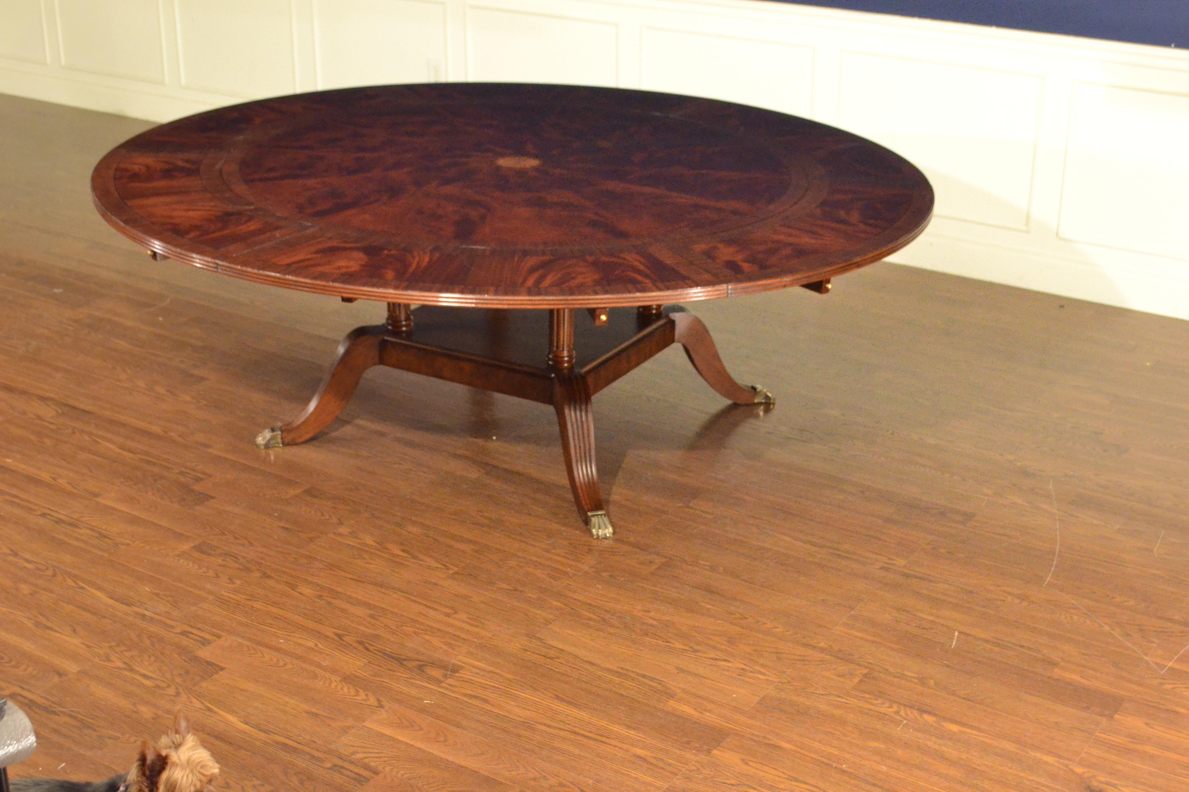 American Large Round Perimeter Leaf Mahogany Georgian Style Dining Table by Leighton Hall For Sale