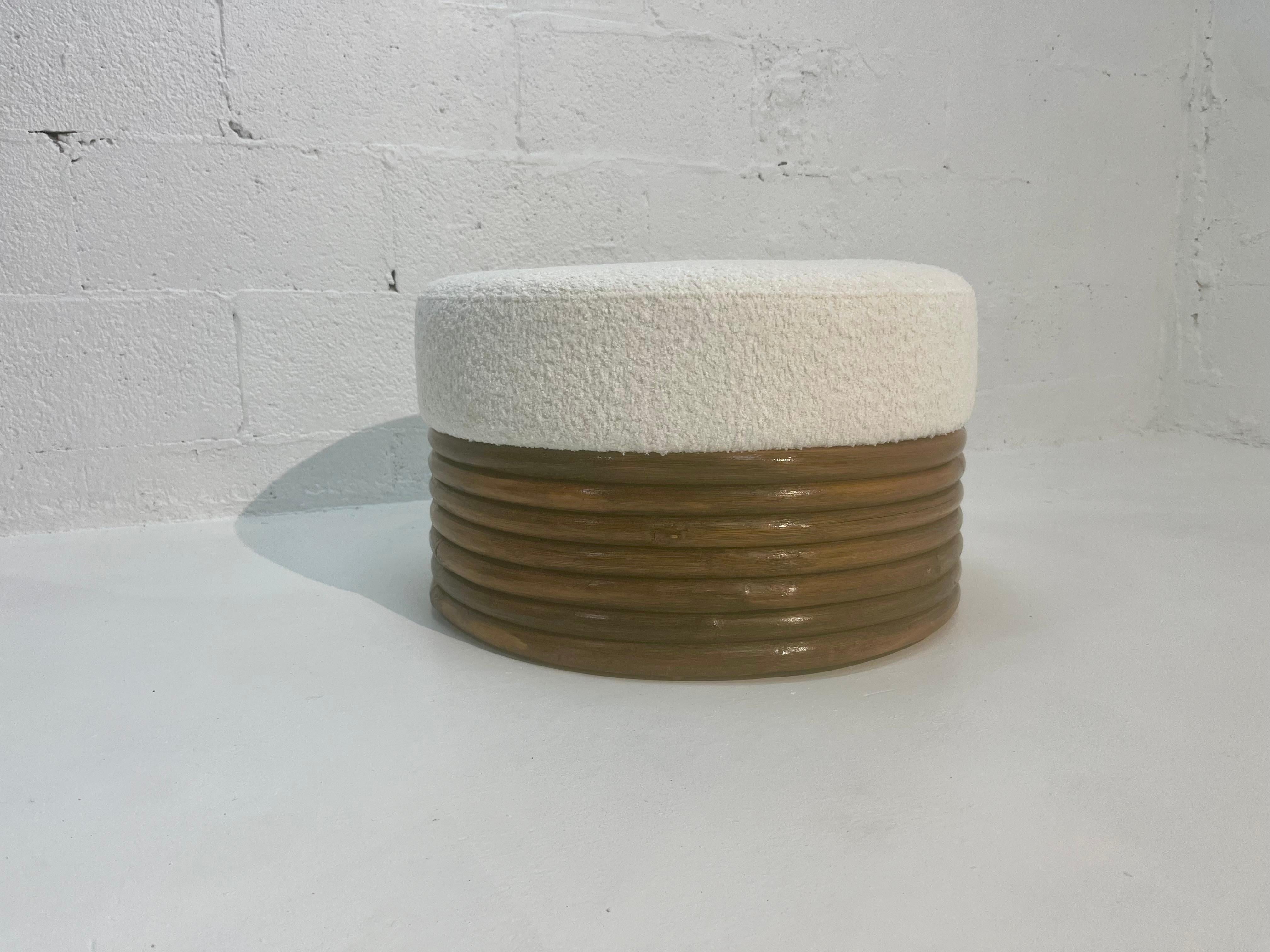 Large Round Rattan Ottoman, Boucle, Mid Century For Sale 6