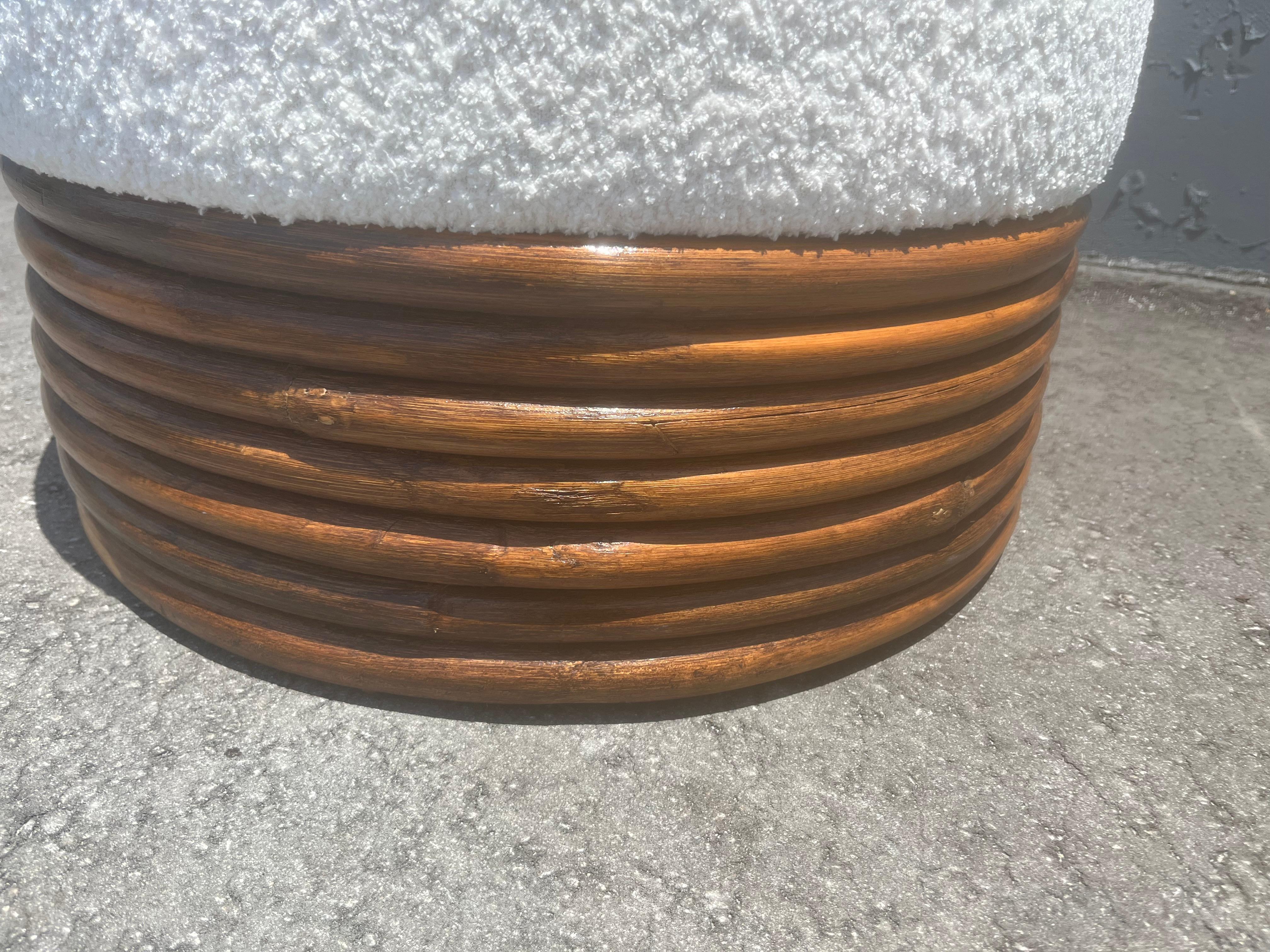 Large Round Rattan Ottoman, Boucle, Mid Century For Sale 7
