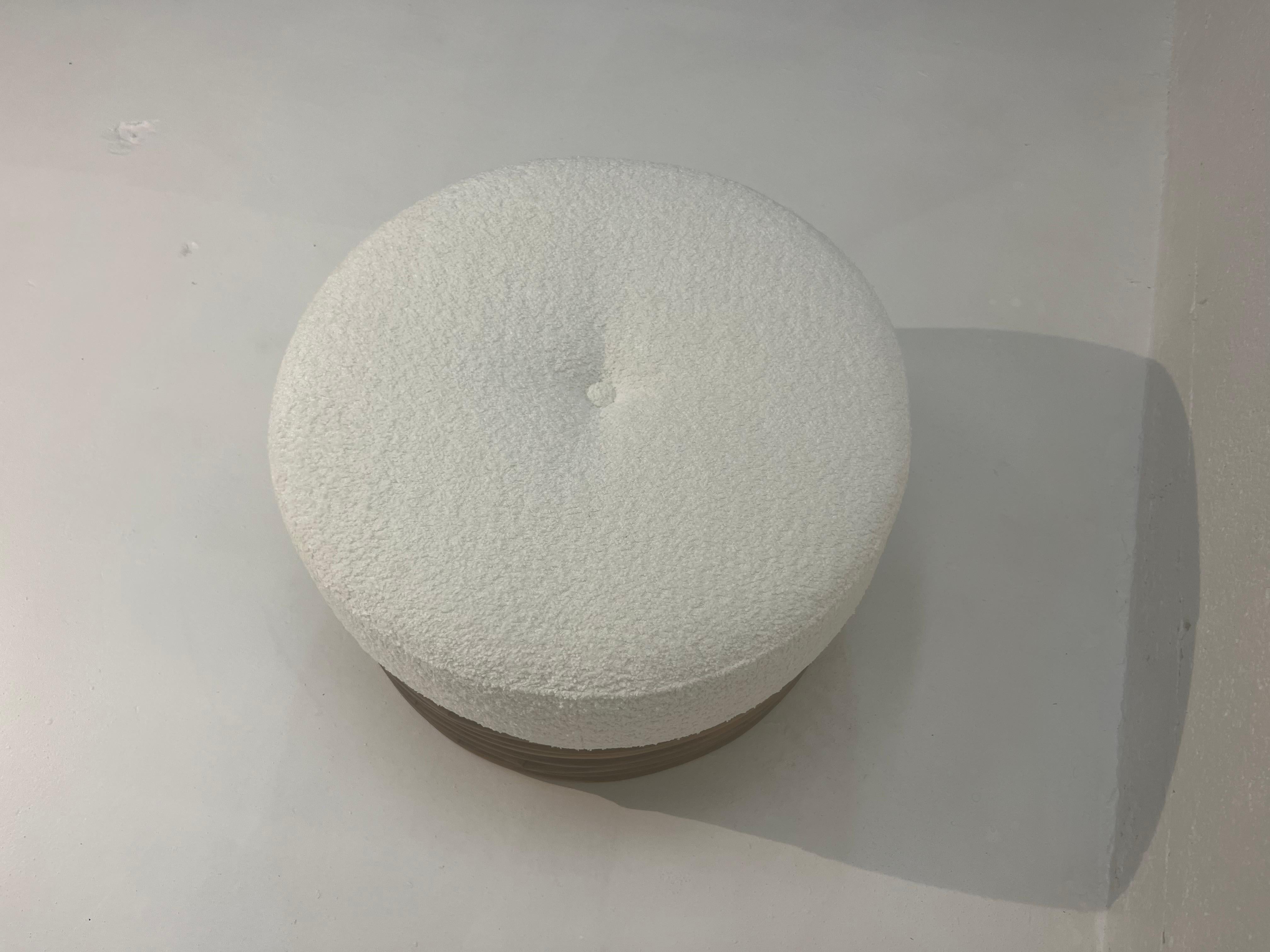 Large Round Rattan Ottoman, Boucle, Mid Century For Sale 1