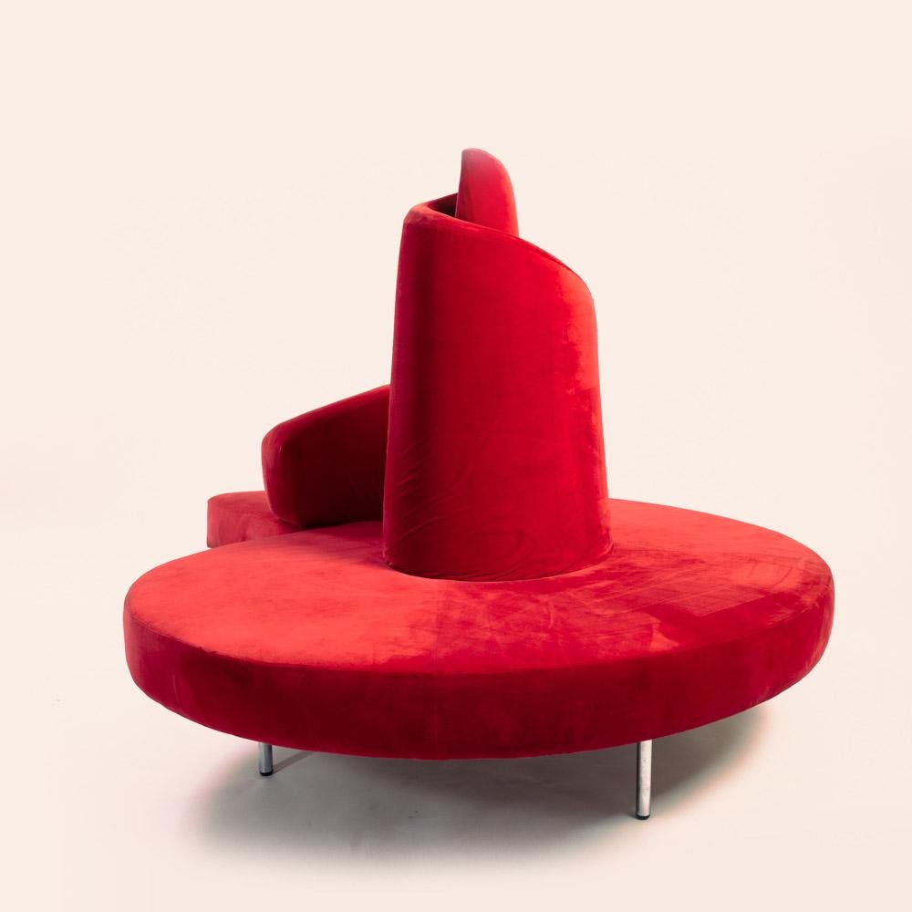 Large round red velvet tower sofa by Edra  For Sale 9