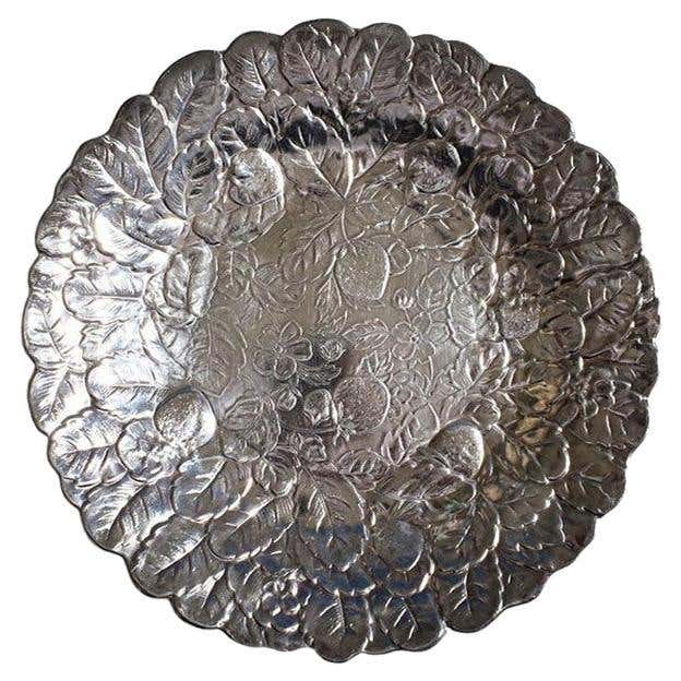 Large Round Reed and Barton Strawberry SIlverplate Serving Tray For ...