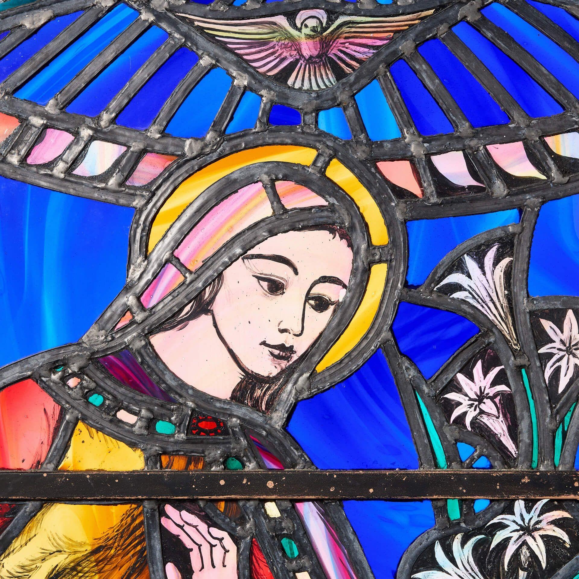 Mid-Century Modern Grande vitrine ronde d'église écossaise en verre religieux