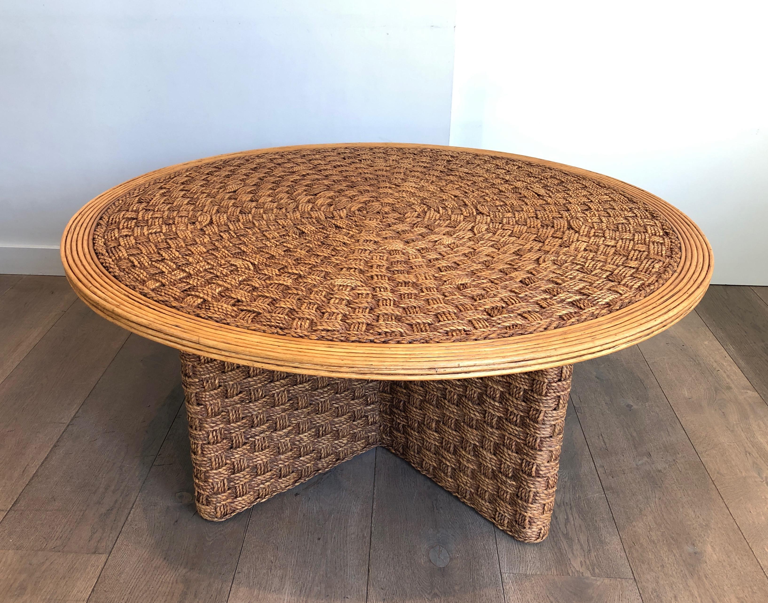 Large Round Rope and Wood Coffee Table in the Style of Audoux Minet, circa 1970 For Sale 7