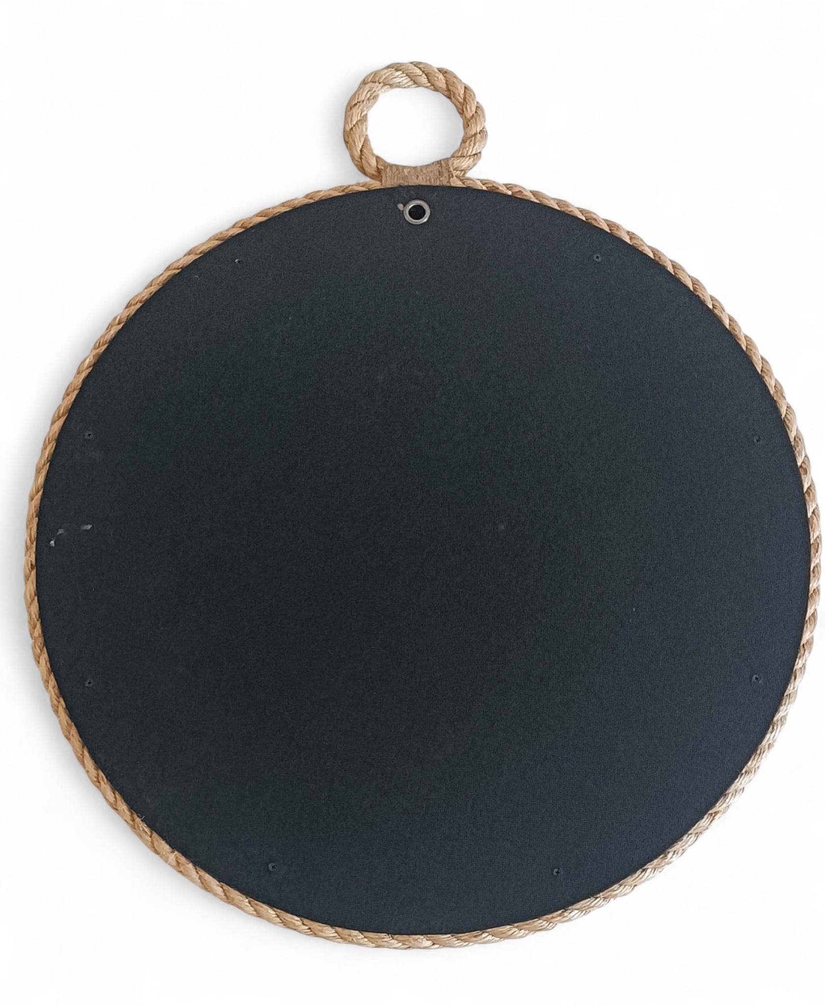 Gran espejo de pared redondo de cuerda al estilo de Adrien Audoux y Frida Minet en venta 9