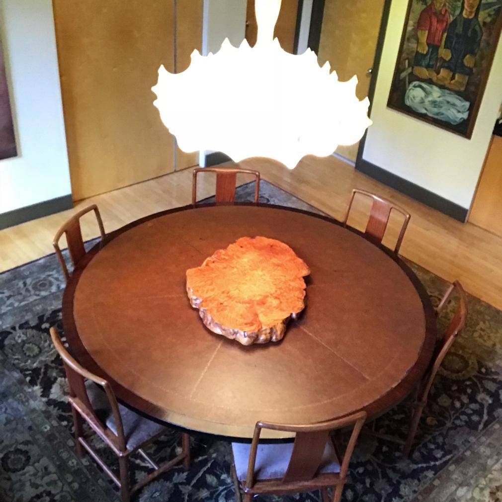 Large Round Spanish Mahogany Dining Table Attributed to Valenti, Barcelona For Sale 6