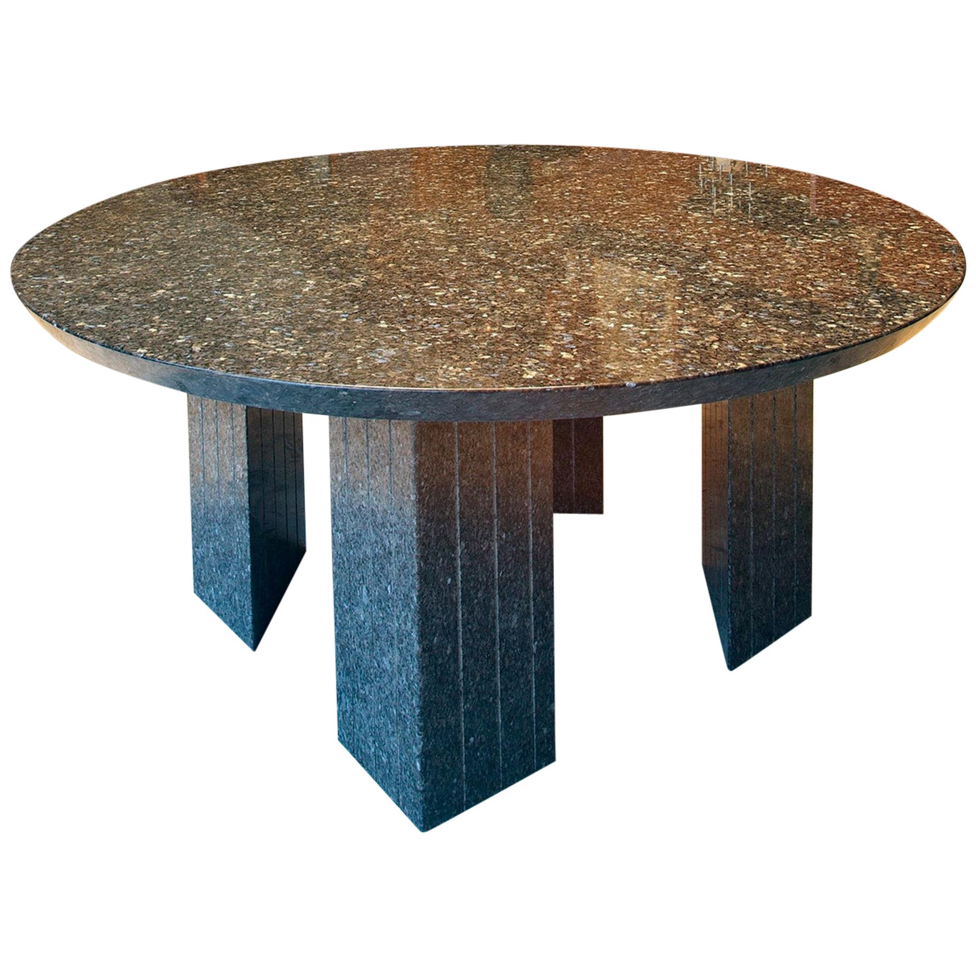 Large Round Table in Granite 10 Seats For Sale