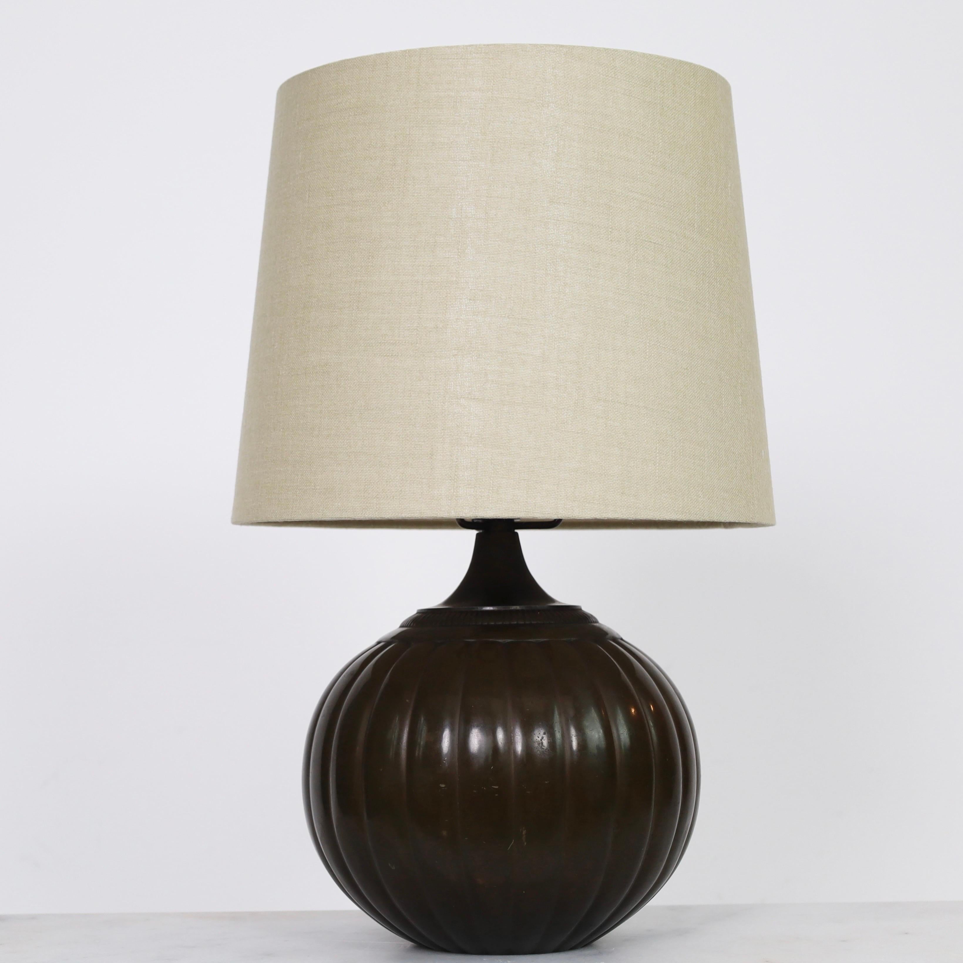 Mid-20th Century Large Round Table Lamp by Just Andersen, 1930s, Denmark For Sale