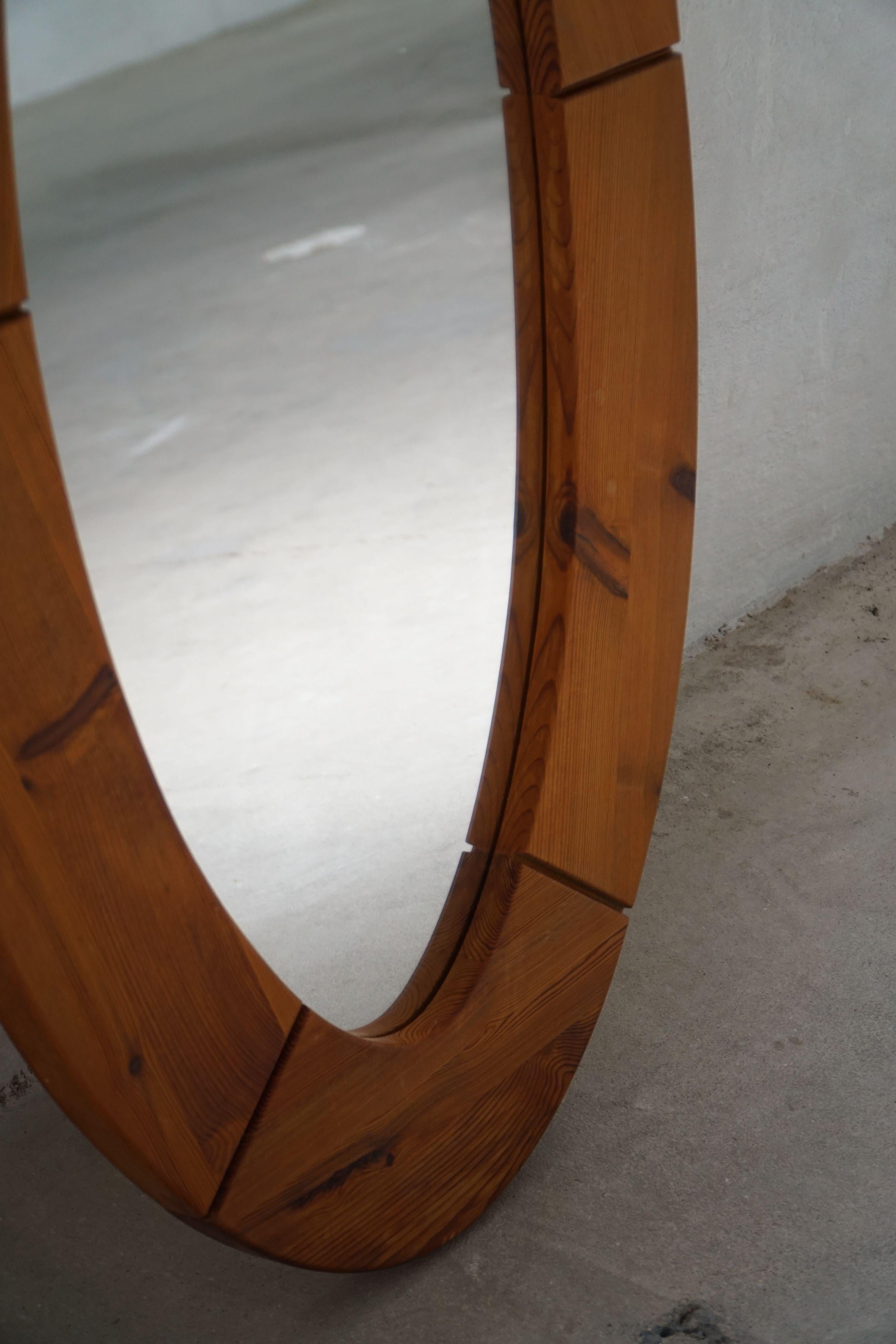 Scandinavian Modern Large Oval Wall Mirror in Solid Pine by Glasmäster Markaryd, Sweden, 1960s For Sale