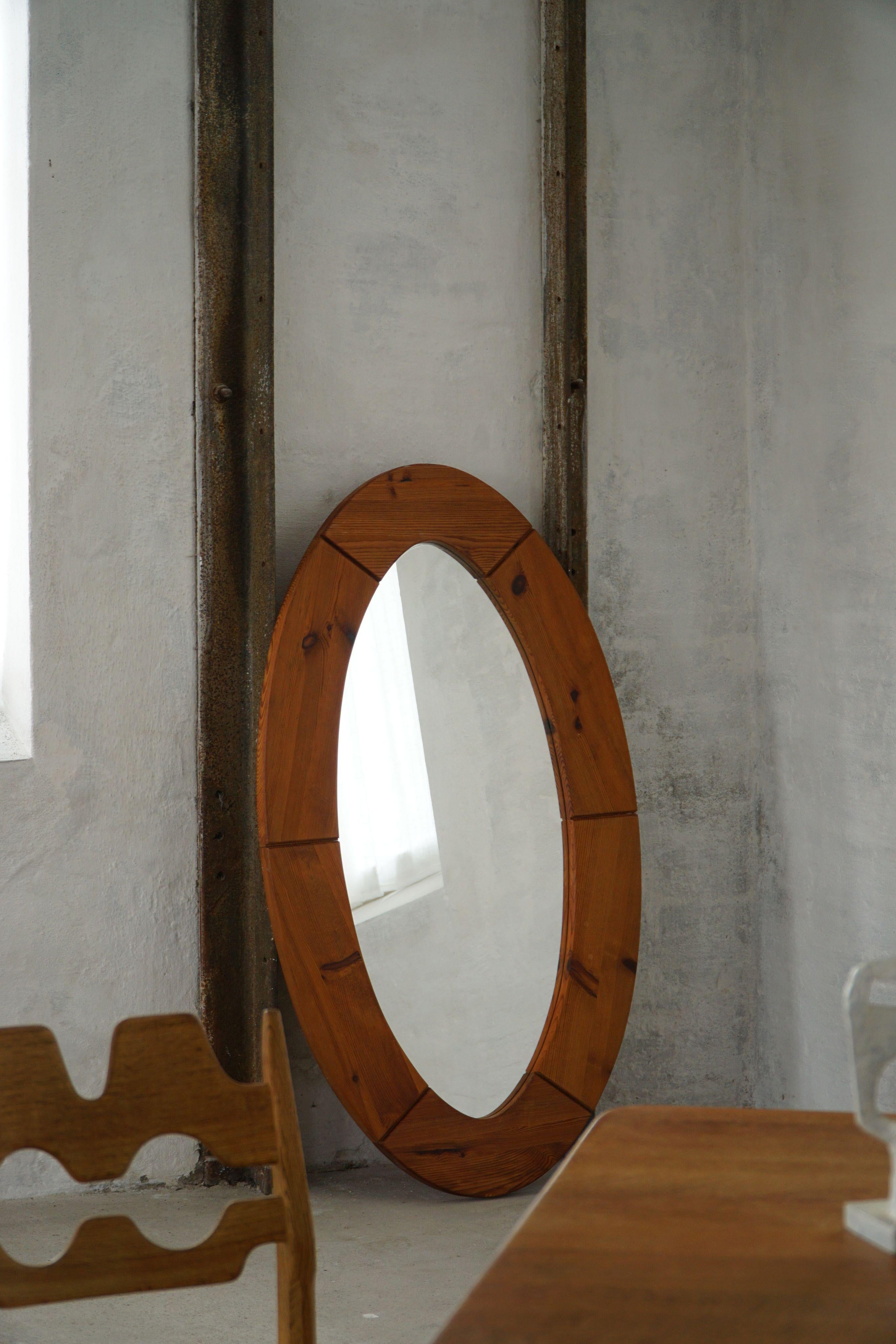 Swedish Large Oval Wall Mirror in Solid Pine by Glasmäster Markaryd, Sweden, 1960s For Sale