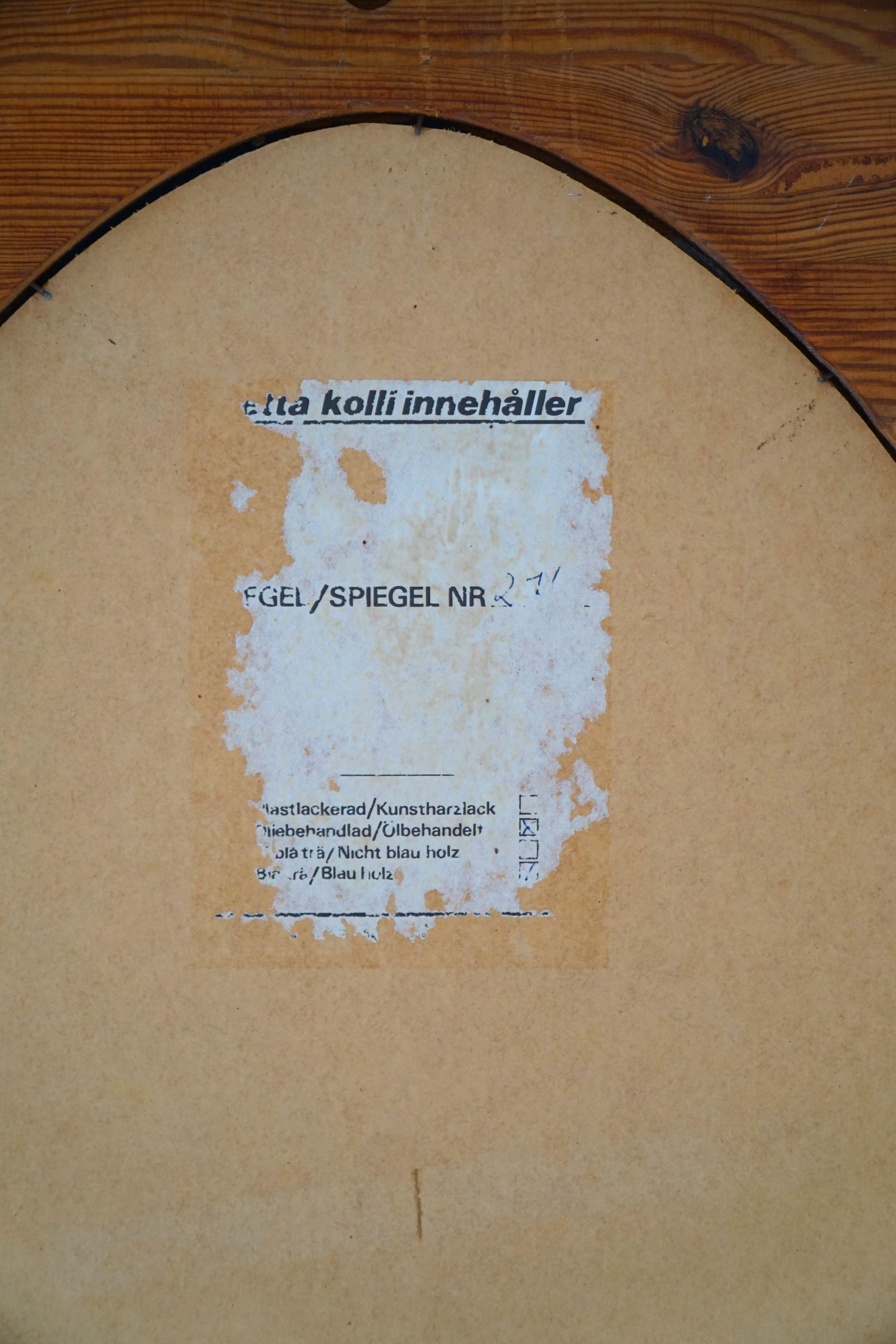 Large Oval Wall Mirror in Solid Pine by Glasmäster Markaryd, Sweden, 1960s For Sale 3