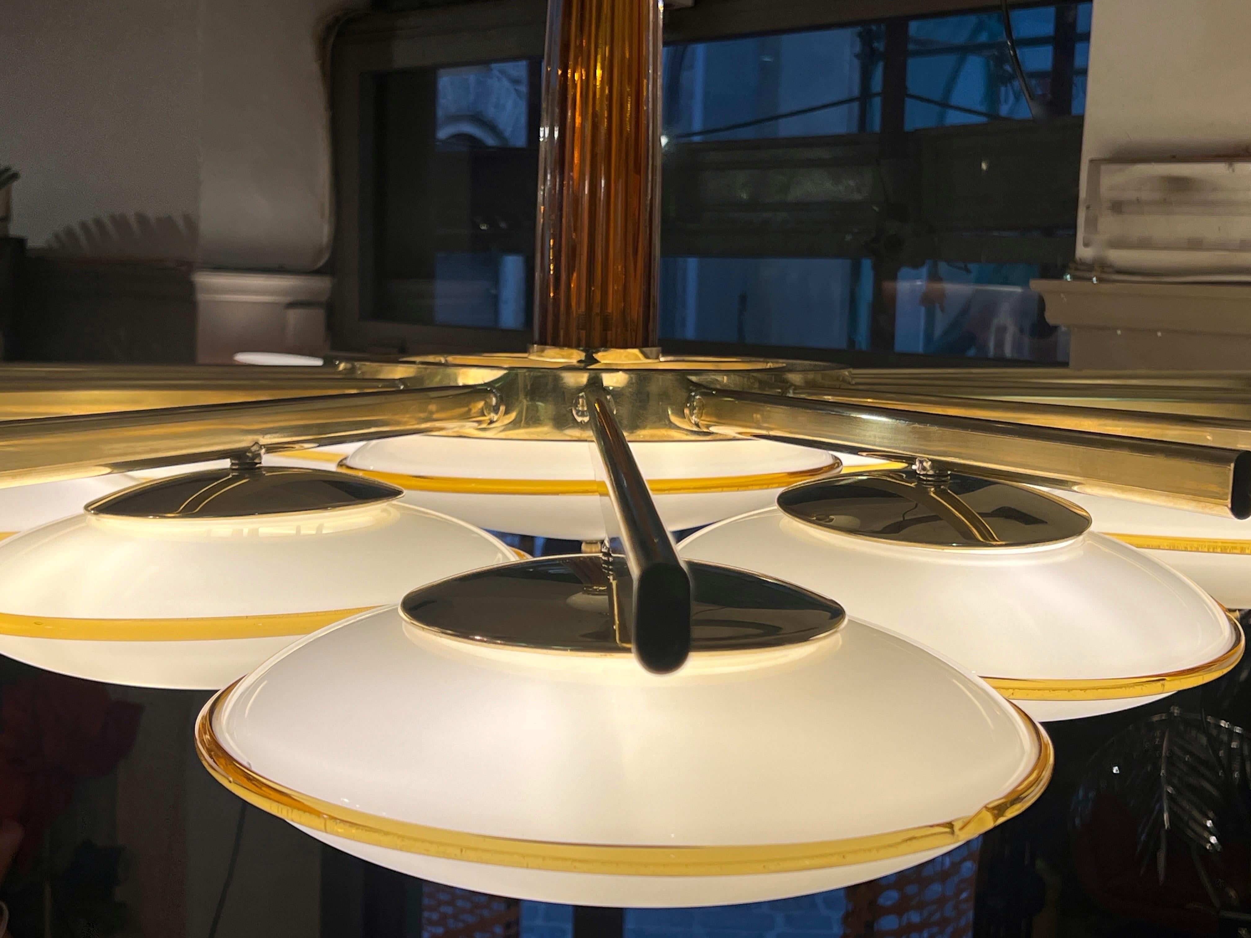 Large Round White and Amber Toned Murano Glass Chandelier by Vistosi, 1970 For Sale 5