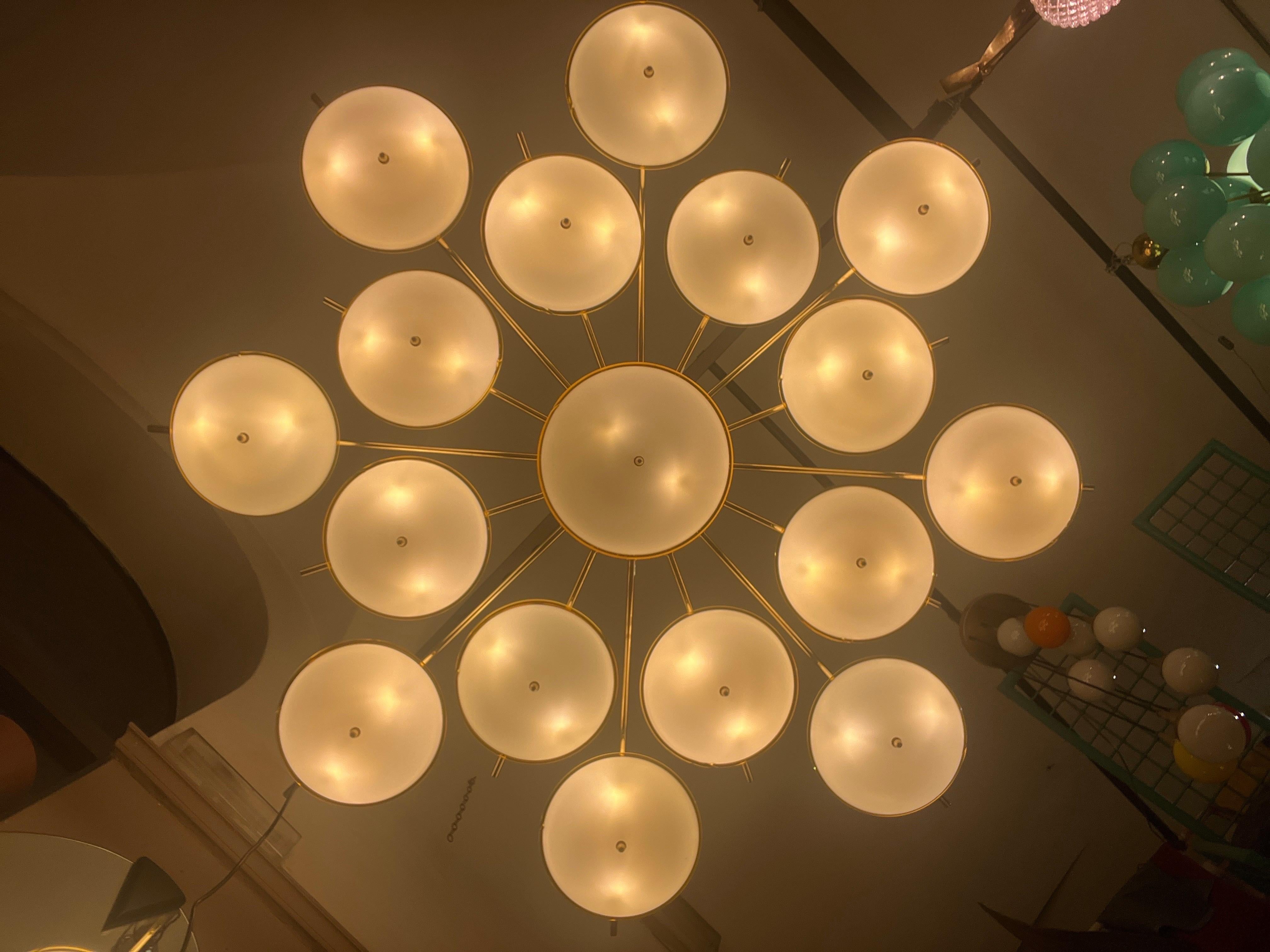 Large Round White and Amber Toned Murano Glass Chandelier by Vistosi, 1970 For Sale 6