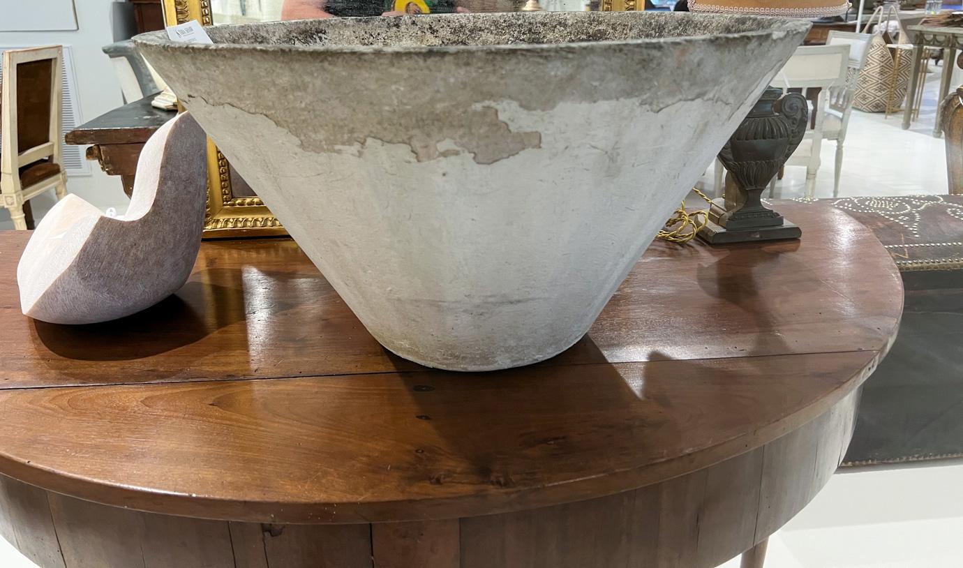 Mid-Century Modern Large Round Willy Guhl Jardiniere