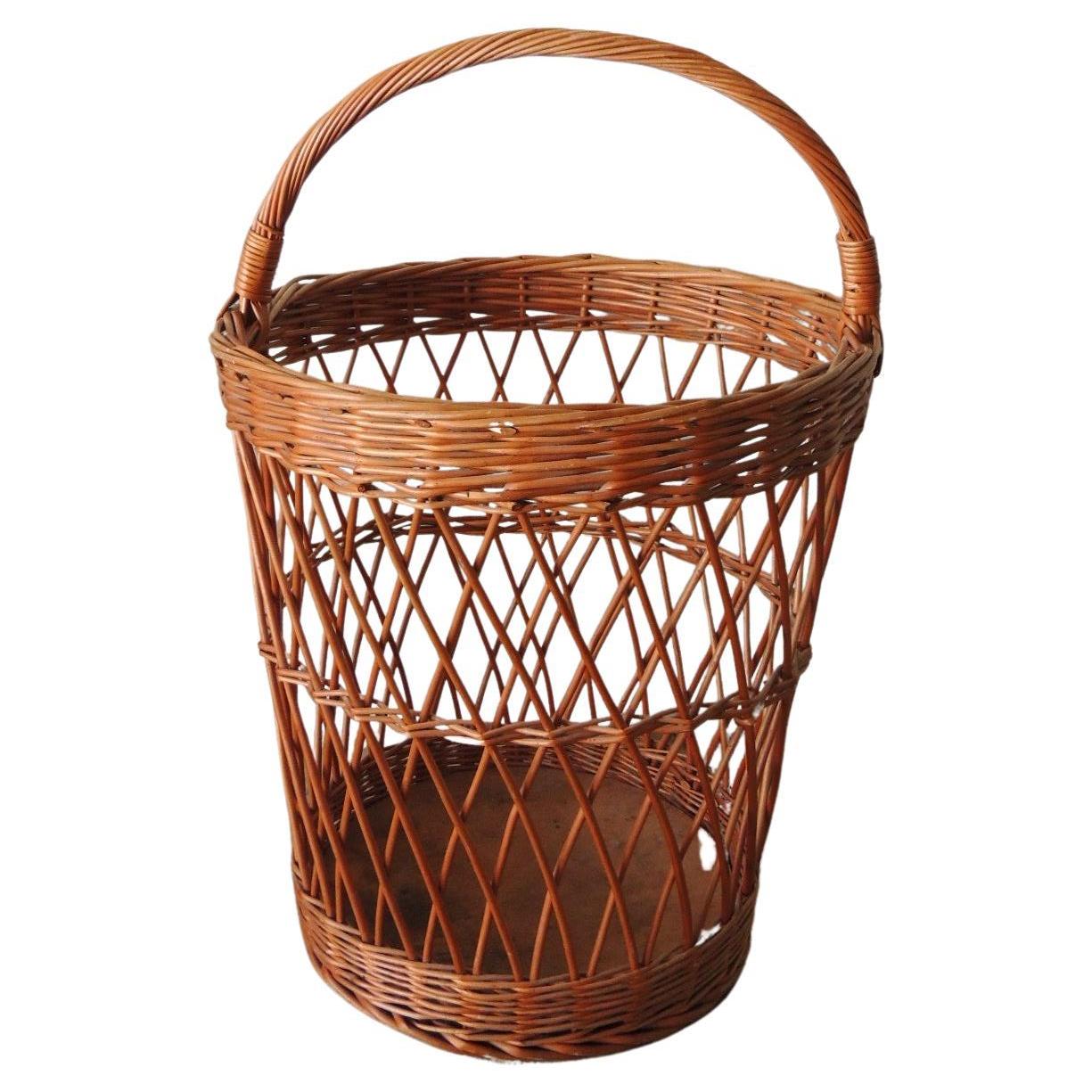 Large Round Woven Basket with Handle 