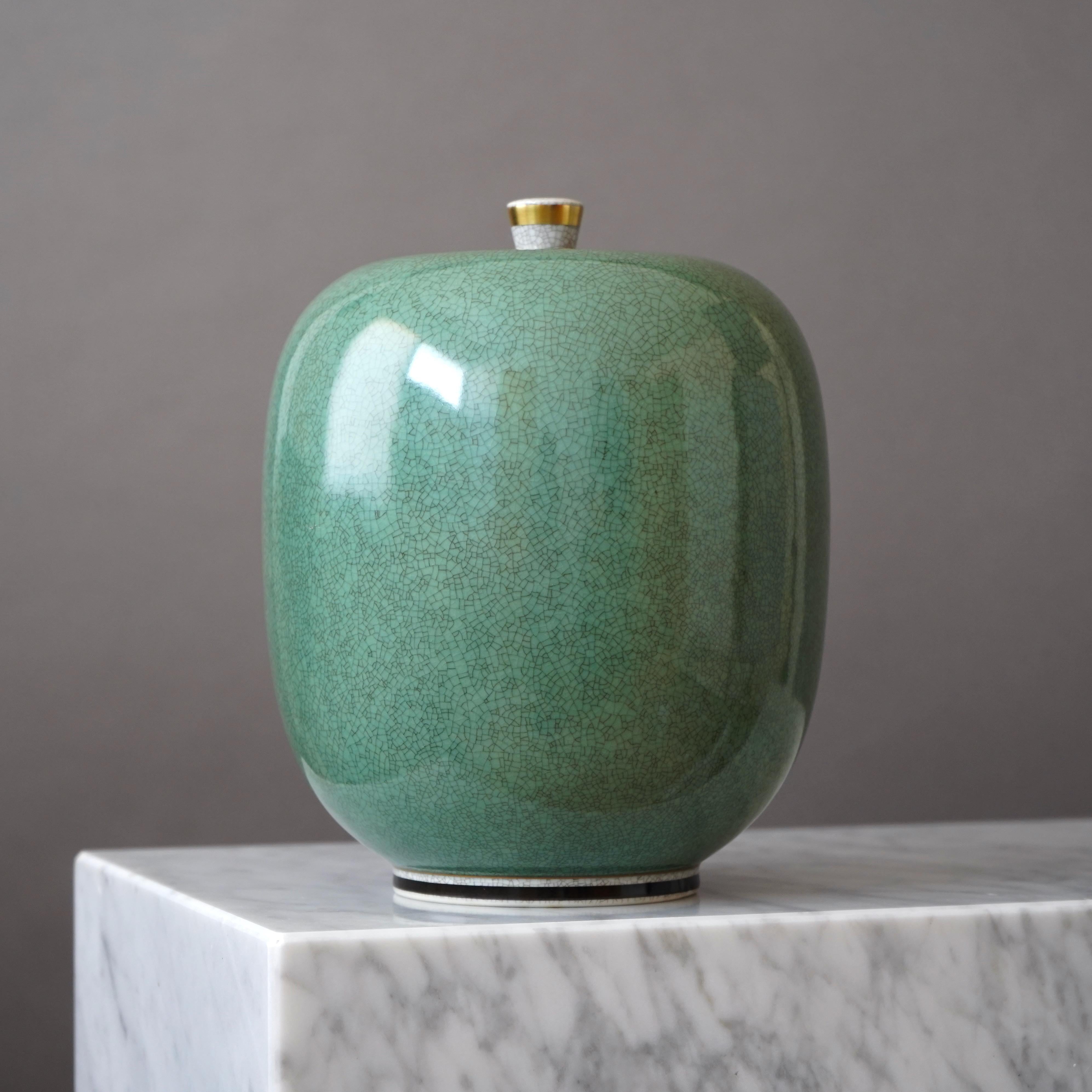 Smaltato Urna con coperchio grande di Royal Copenhagen in vetro craquelé. Thorkild Olsen, Danimarca, 1961. in vendita