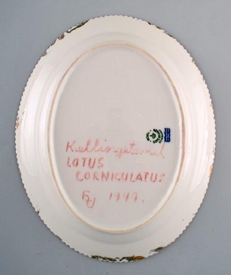 Mid-20th Century Large Royal Copenhagen Flora Danica Dish in Hand Painted Porcelain, Dated 1947