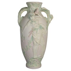 Grande vaso Royal Dux in stile liberty con decorazioni di giovani e Horn - 1Y166